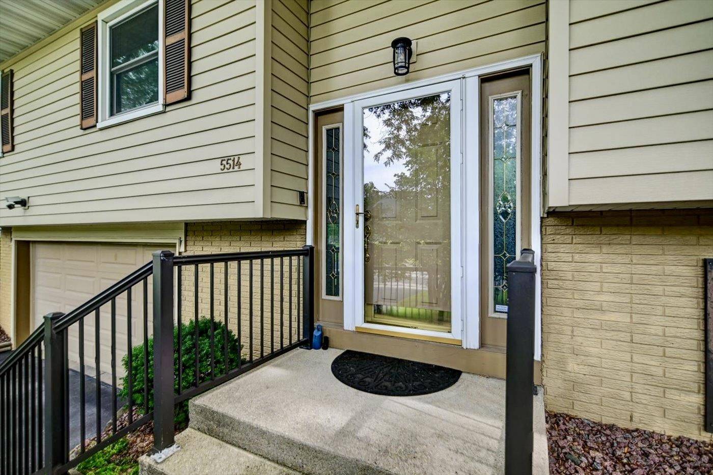 Fitchburg, WI 53711,5514 Meadowood Drive