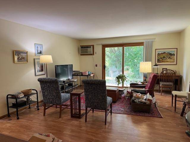 Madison, WI 53717-1170,132 Ponwood Circle #D
