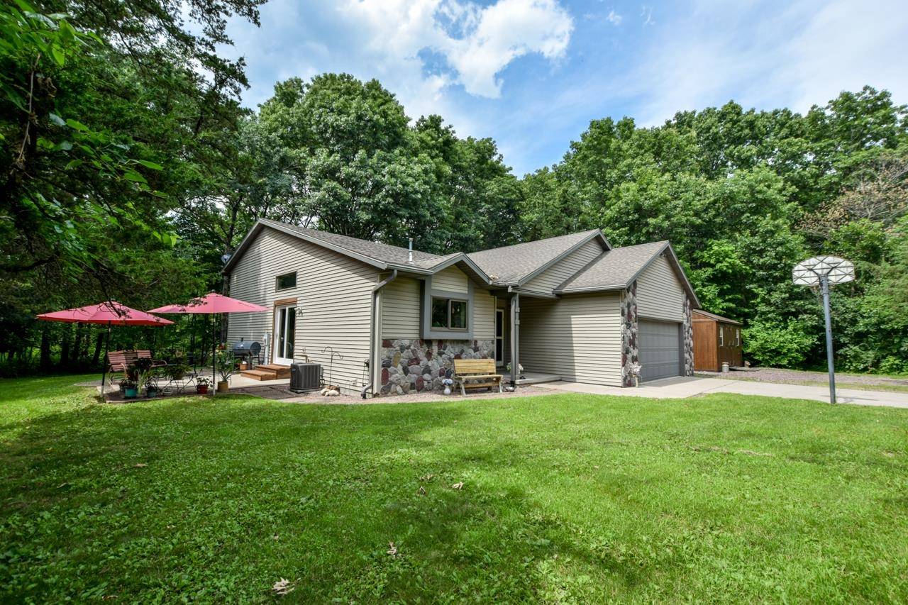 Poynette, WI 53955,N3225 Hooker Road