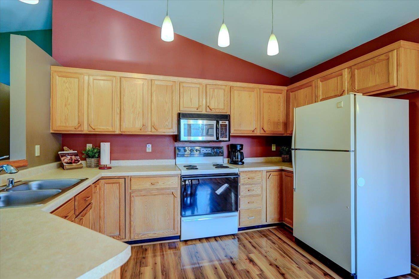 Madison, WI 53719,2 Verde Court