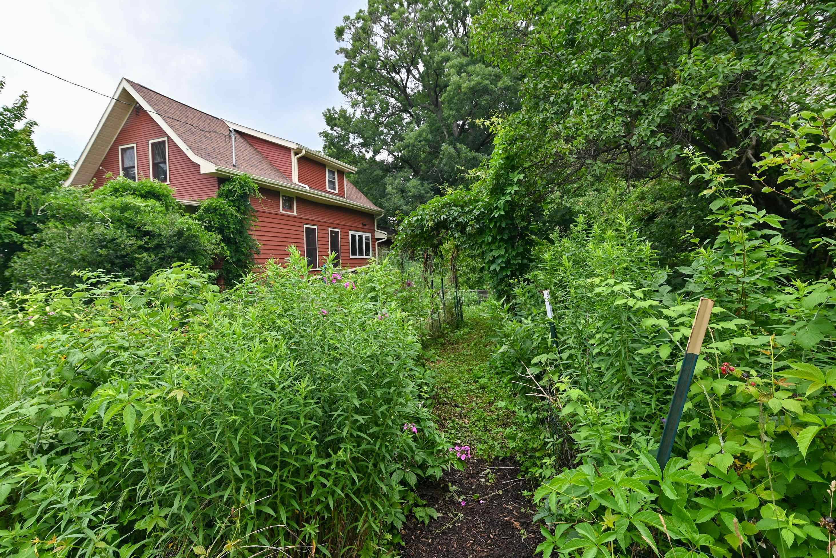 Madison, WI 53715,620 Pine Street