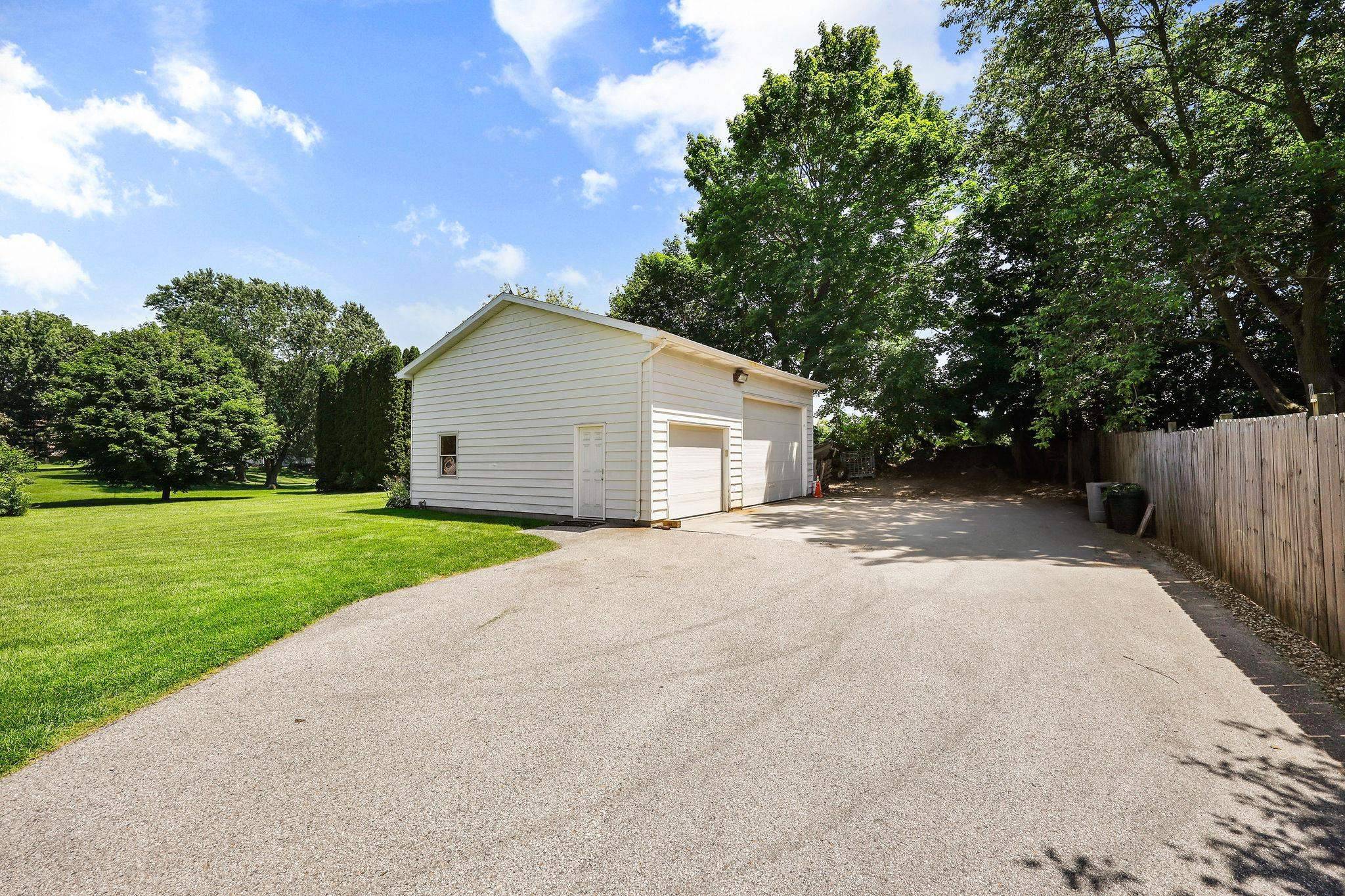 Verona, WI 53593,143 Paoli Street