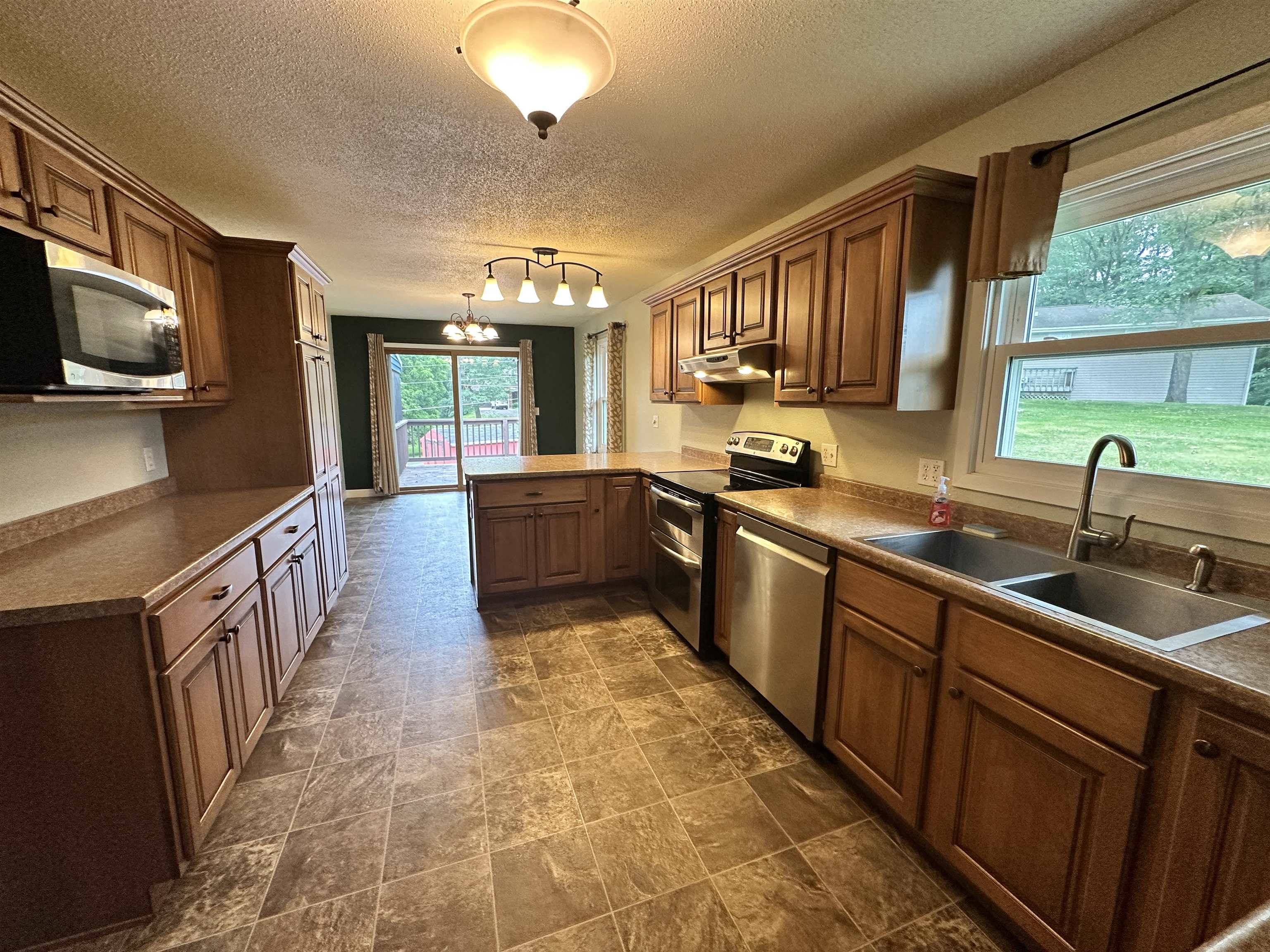 Tomah, WI 54660,15165 Hennepin Road