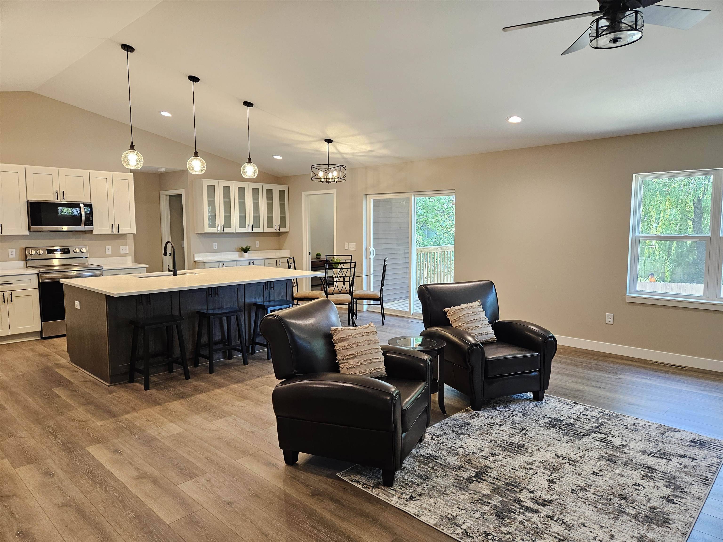 Mcfarland, WI 53558,5001 Meinders Road