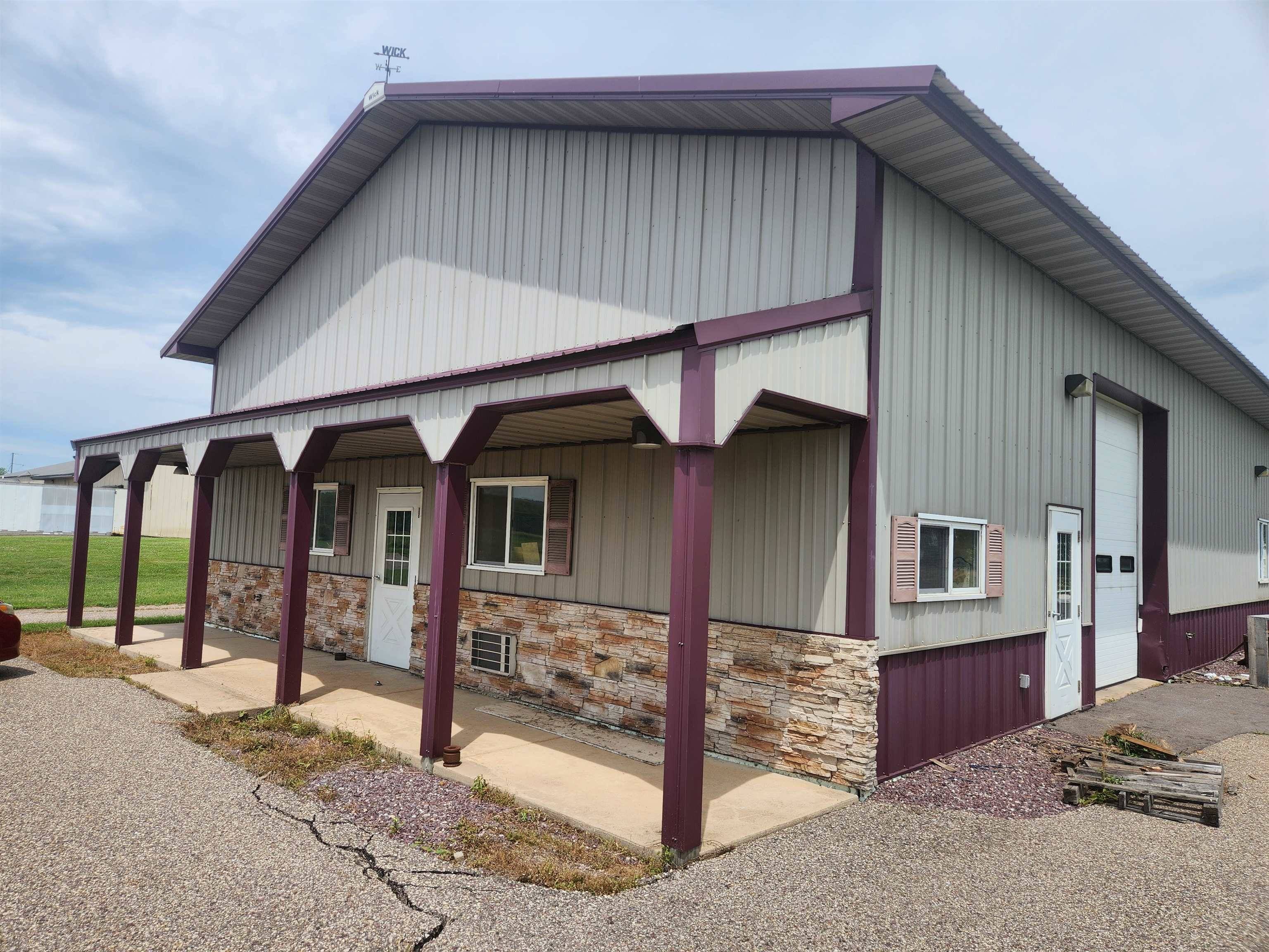Reedsburg, WI 53959-2104,1215 Fuhrman Drive Drive