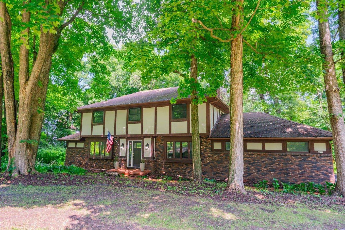 Verona, WI 53593,7822 Ox Trail Way