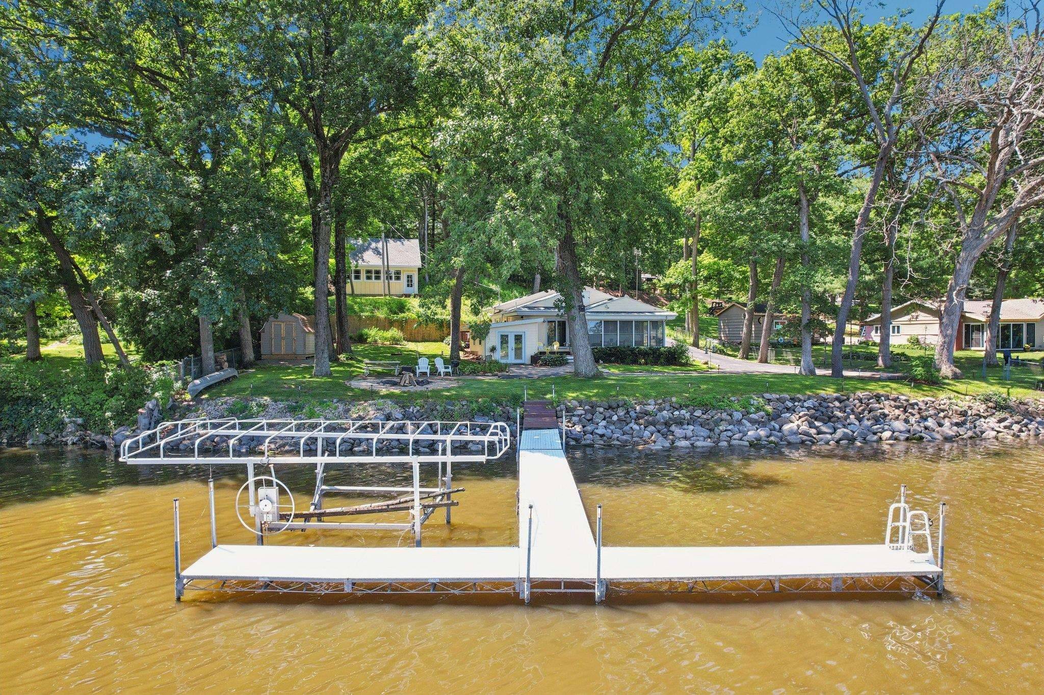 Edgerton, WI 53534,9727 N Blackhawk Drive