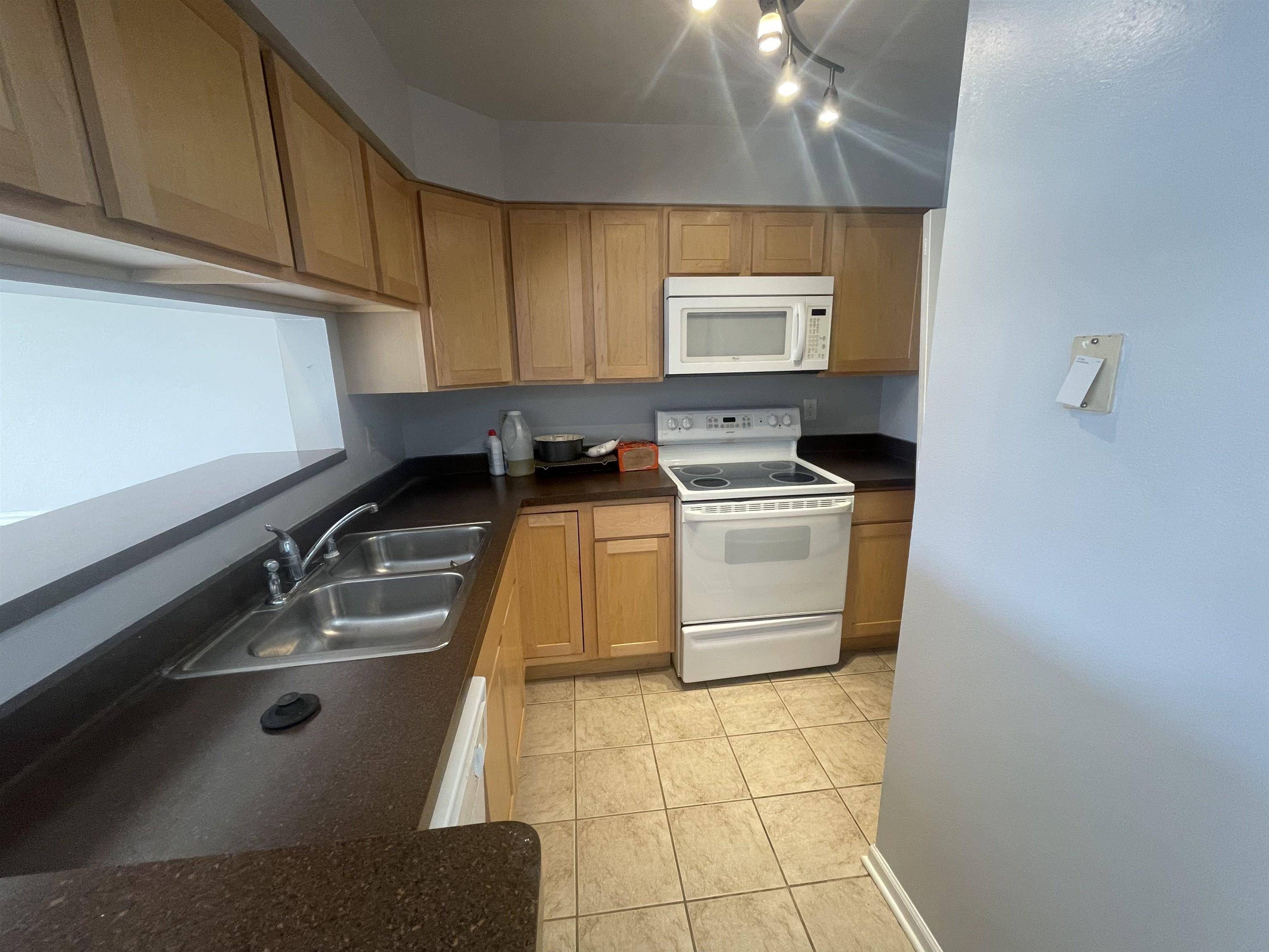 Madison, WI 53719,906 Kottke Drive #5