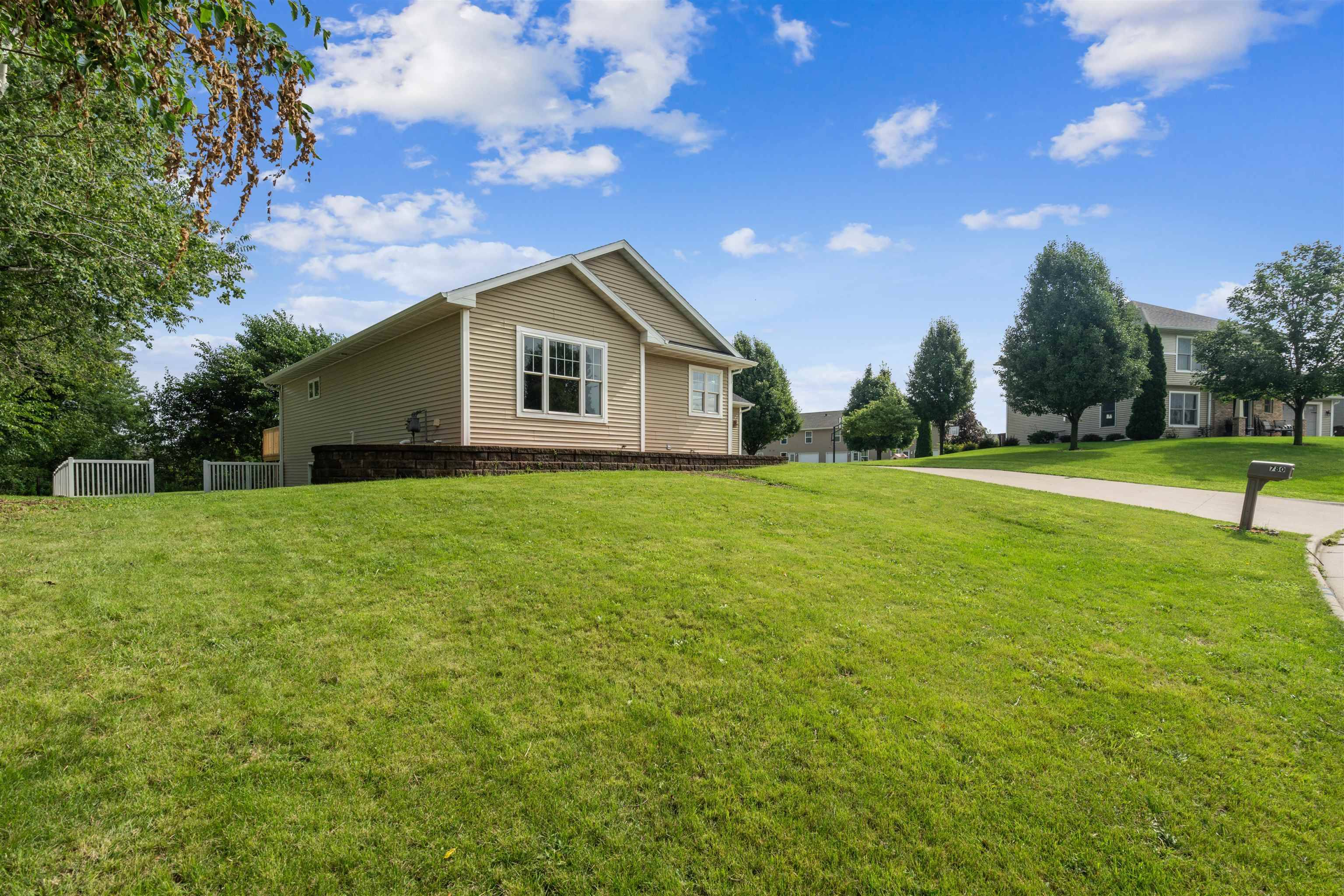 Platteville, WI 53818,780 Country Club Ct