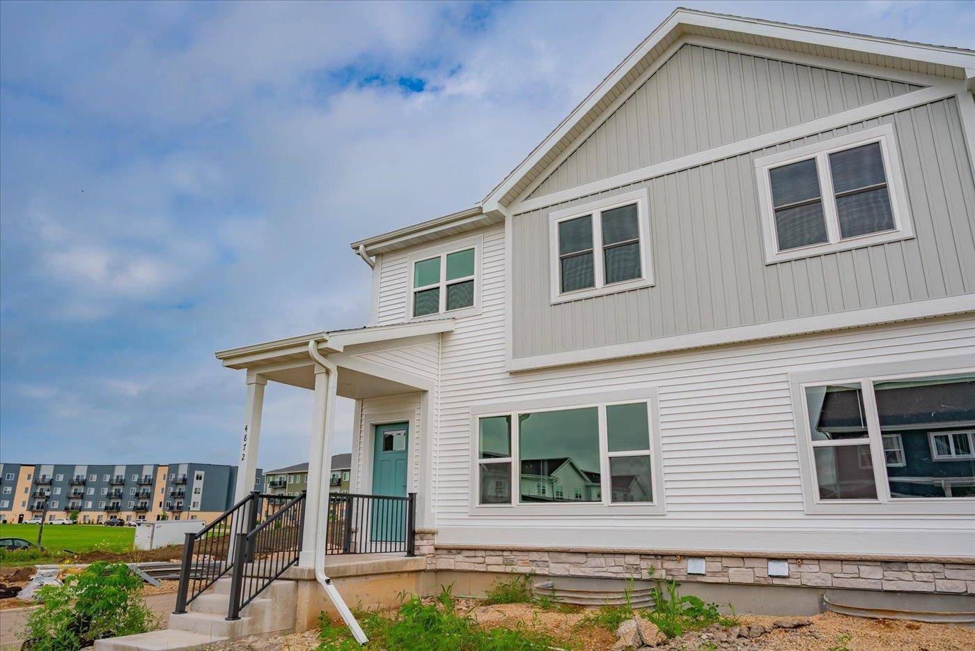Fitchburg, WI 53711,4872 Suelo Road