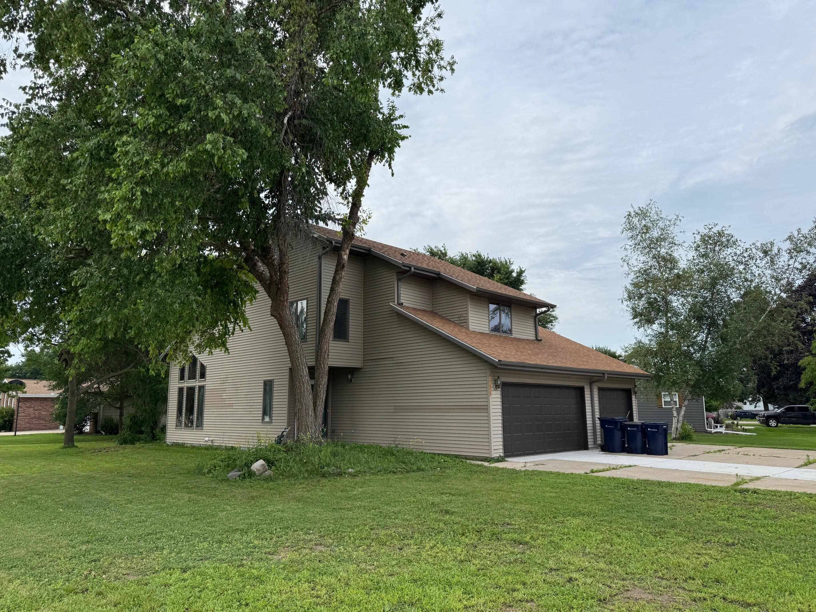 Janesville, WI 53546,2214 Browning Drive