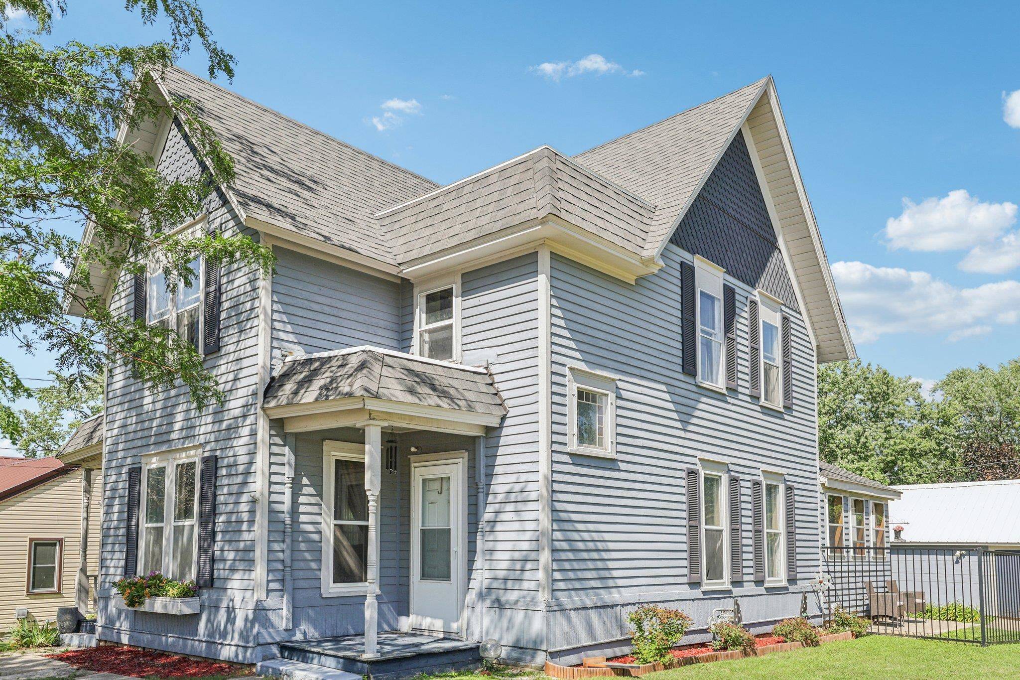 Brodhead, WI 53520,1408 1st Center Avenue