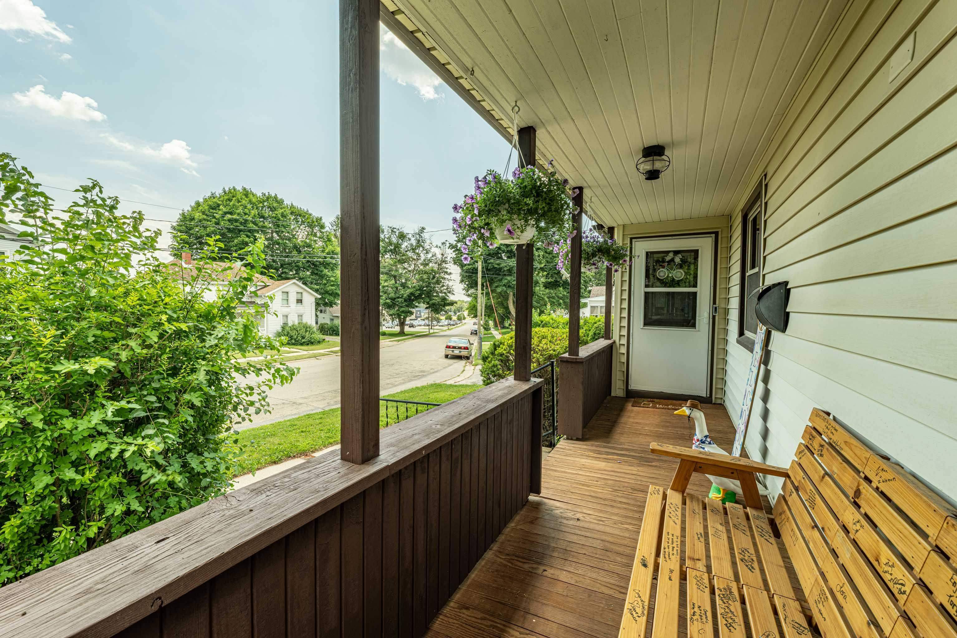 Monroe, WI 53566,833 11th Street