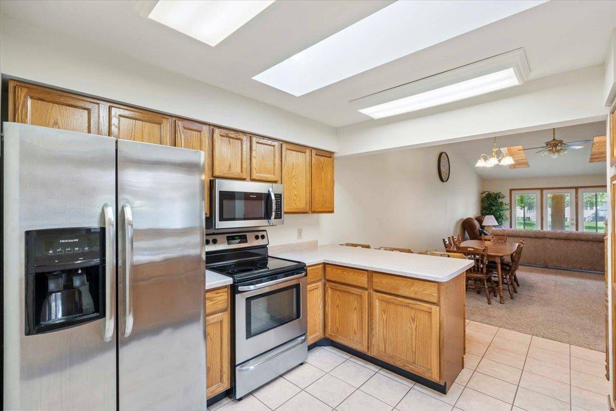Stoughton, WI 53589,730 Kensington Square