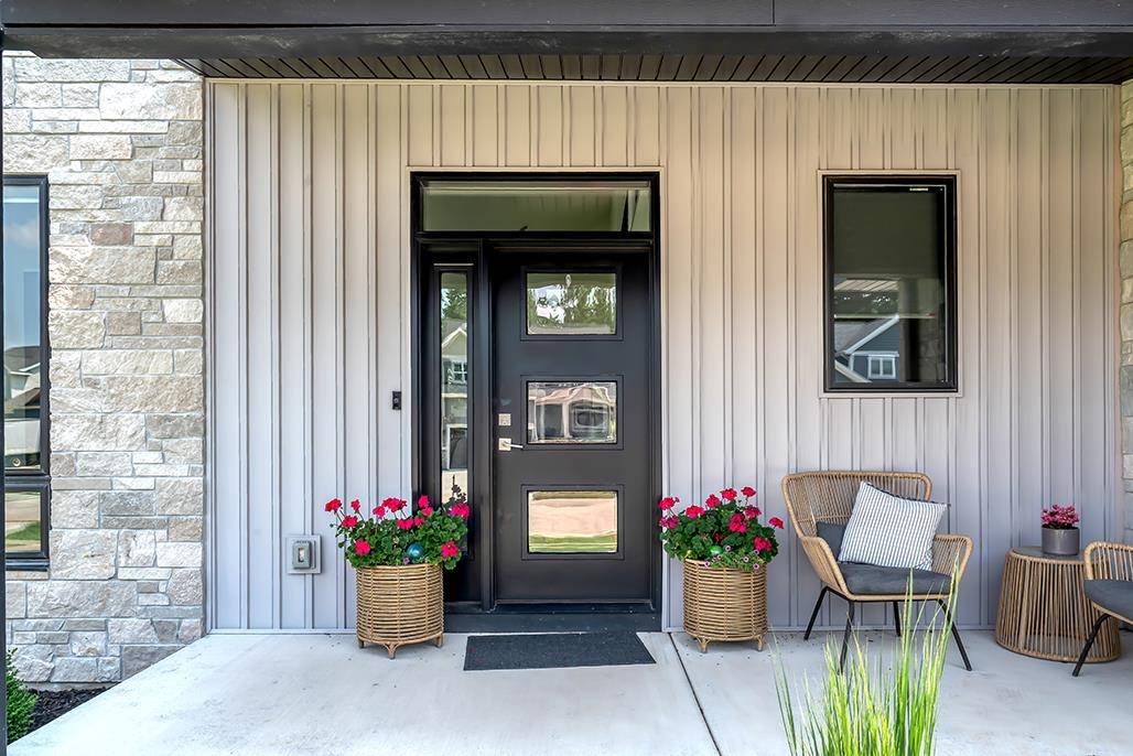 Oregon, WI 53575,366 Kassander Way
