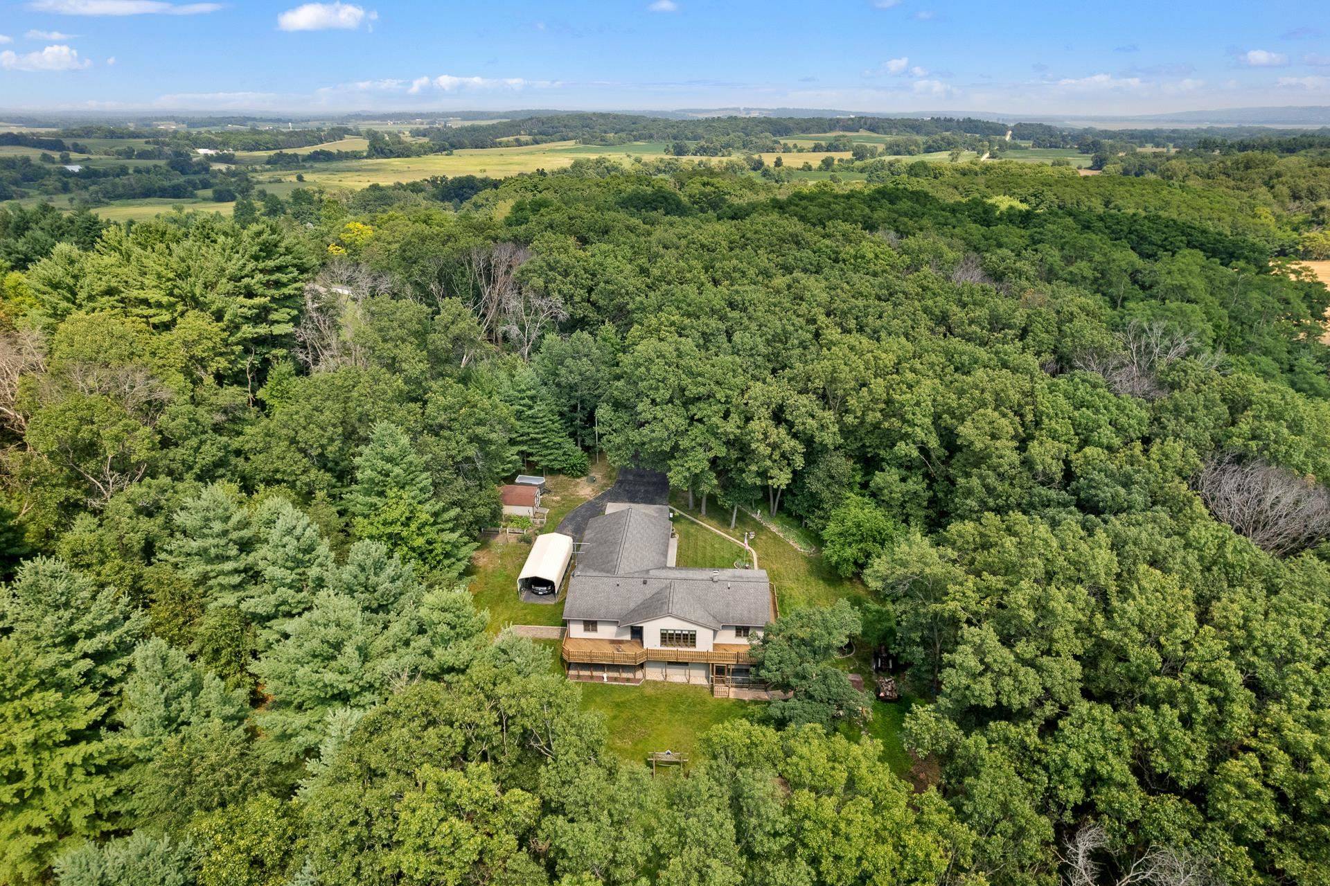 Baraboo, WI 53913,S3309 Gillem Road