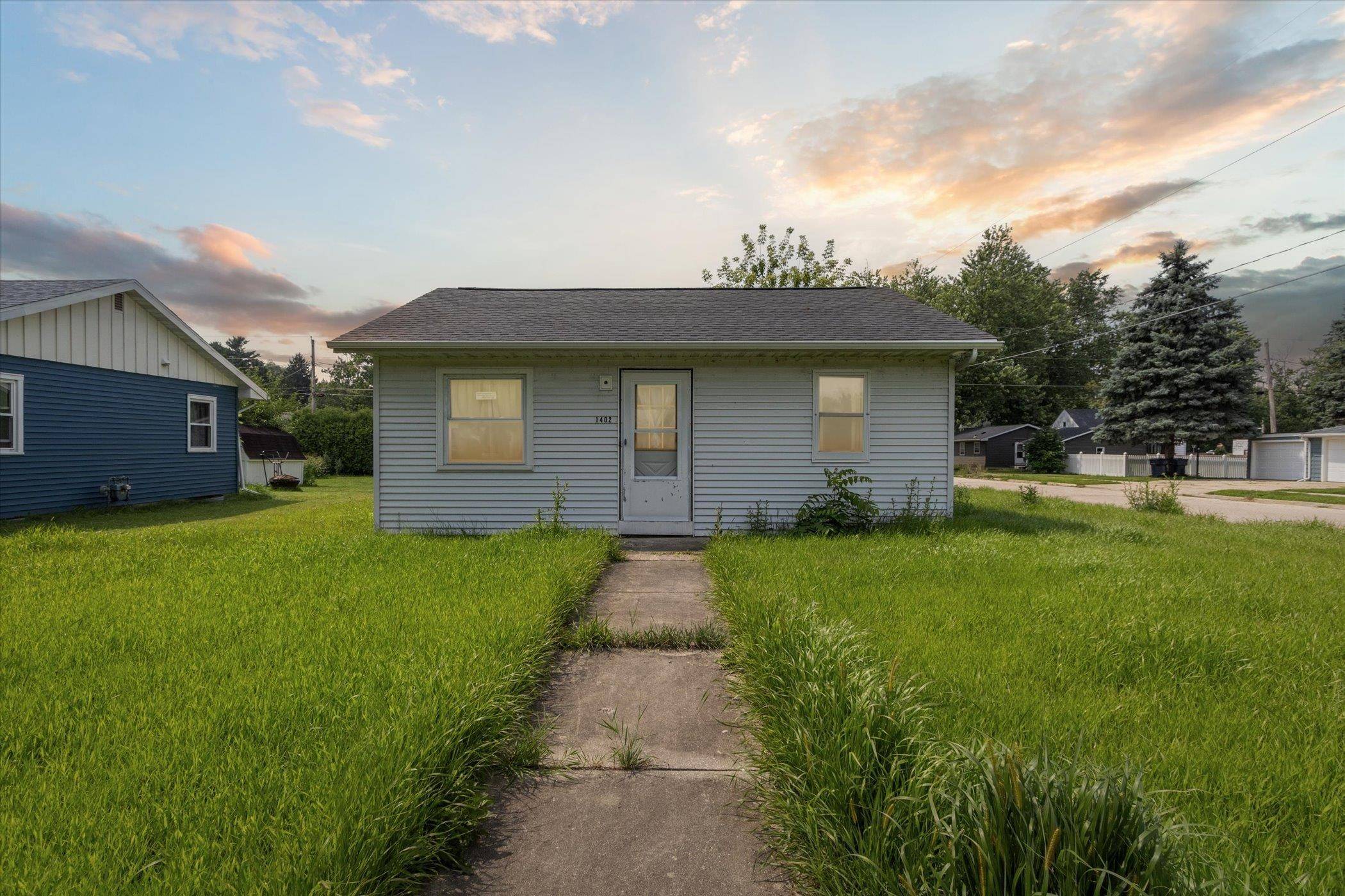 Janesville, WI 53534-9375,1402 S Grant Street