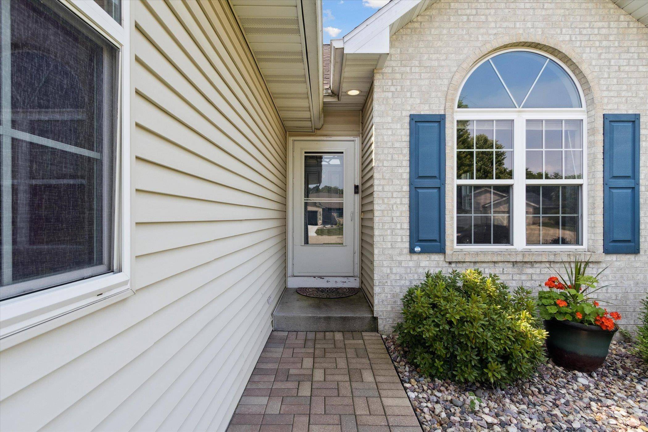 Janesville, WI 53546,3534 Sheffield Drive #1
