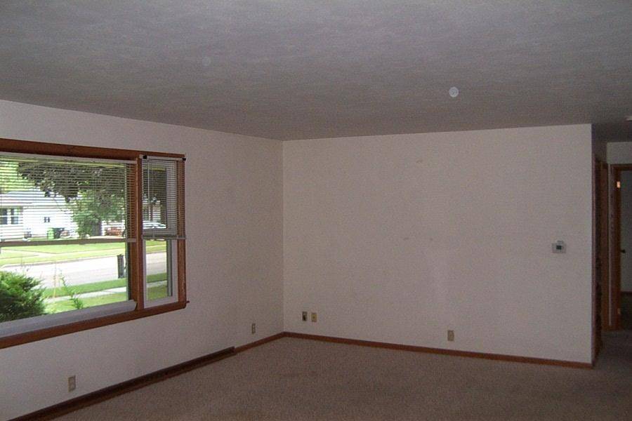 Waupun, WI 53963,213 Pleasant Avenue
