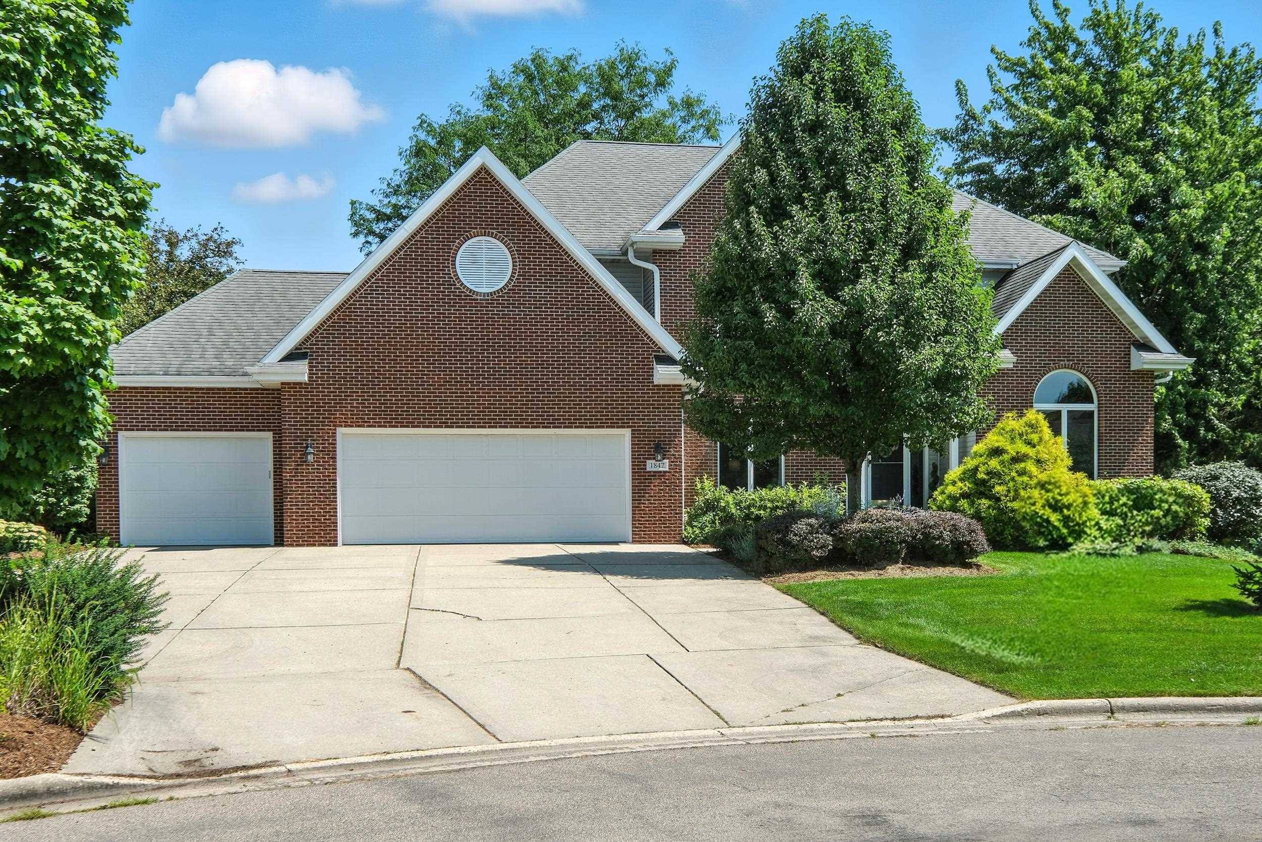 Sun Prairie, WI 53590,1847 Windemere Court