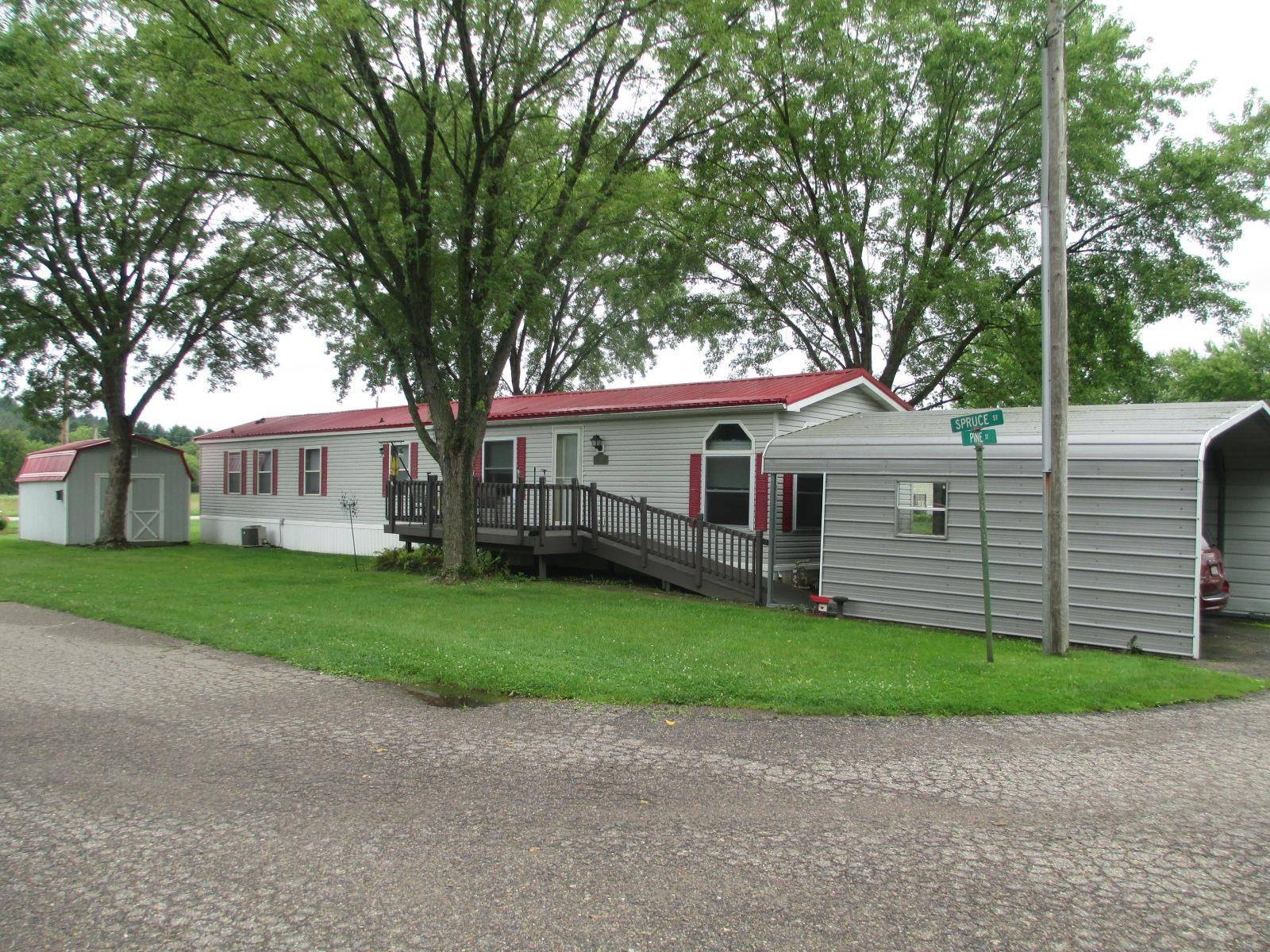 Richland Center, WI 53581,129 Pine Street