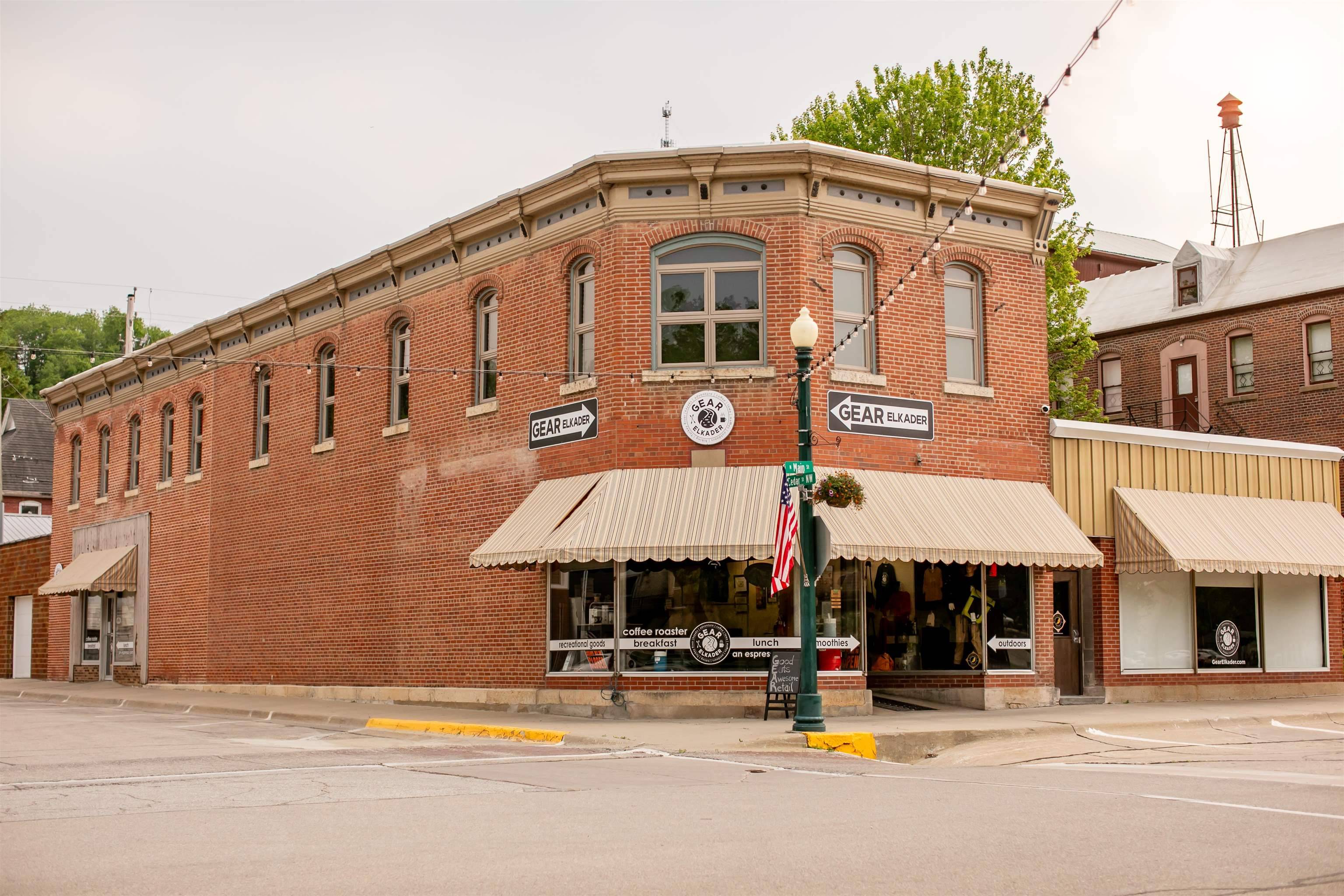 Elkader, IA 52043,201 N Main Street