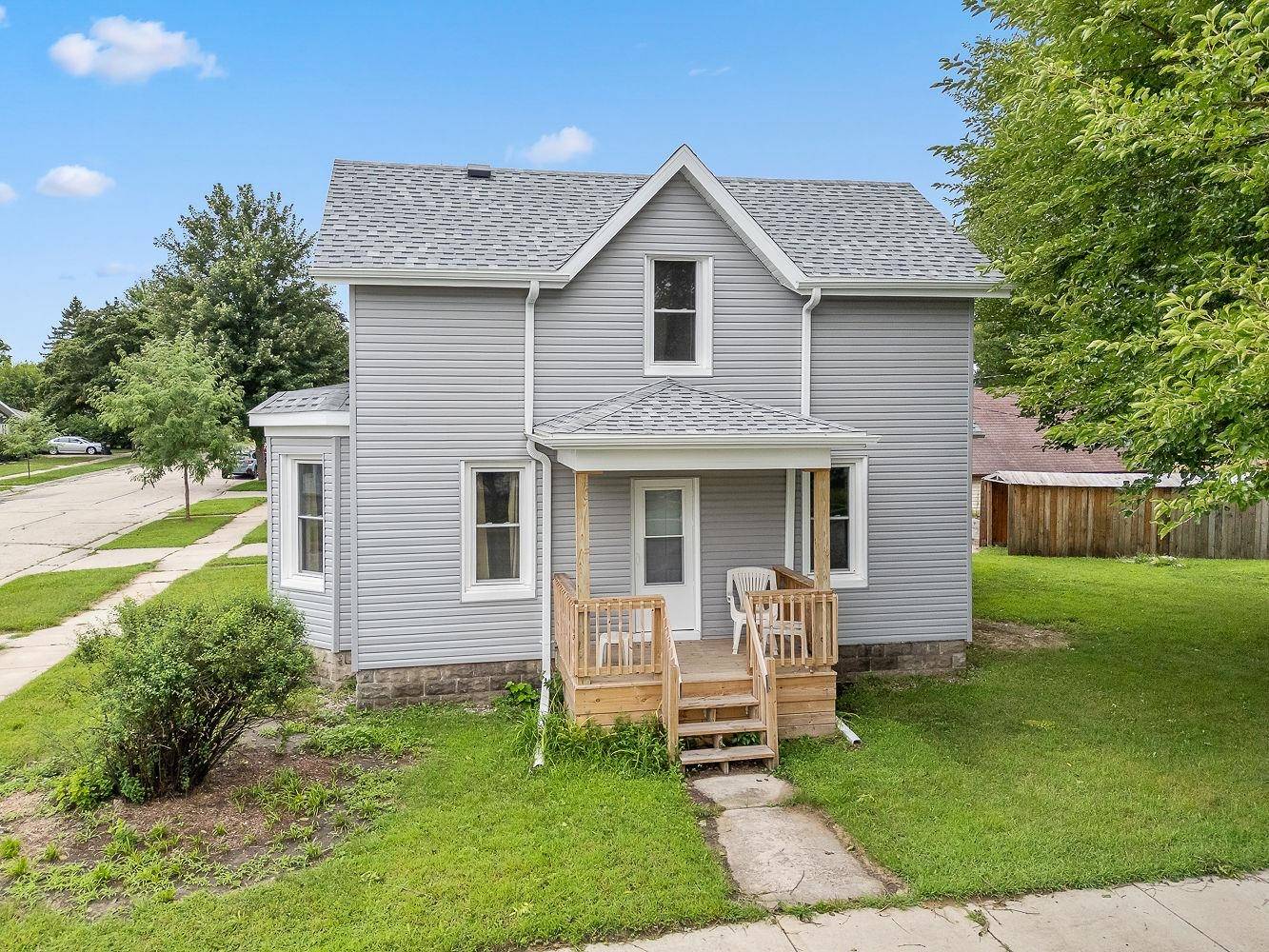 Portage, WI 53901,401 W Burns Street