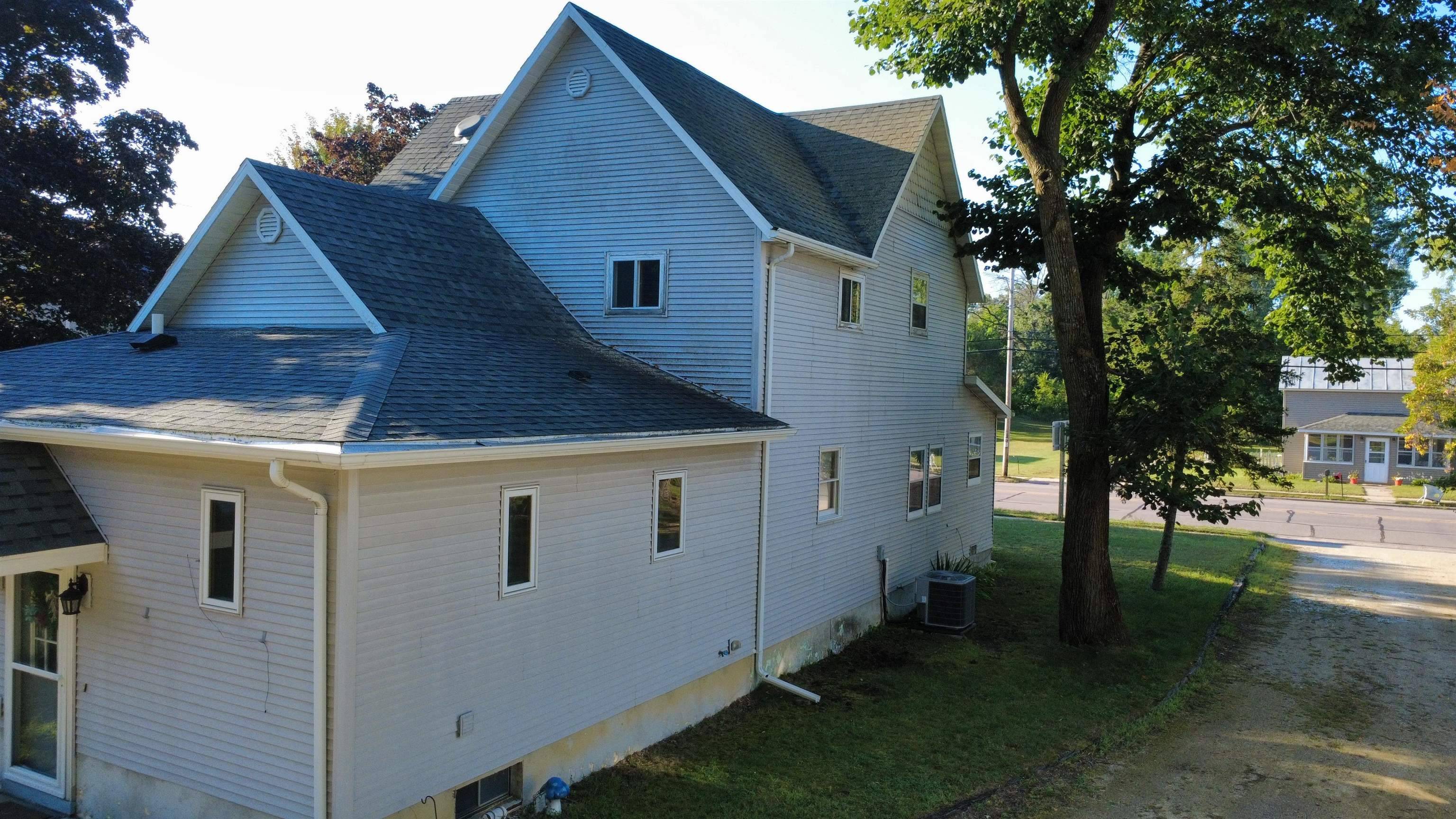 Montello, WI 53949,333 E Montello Street