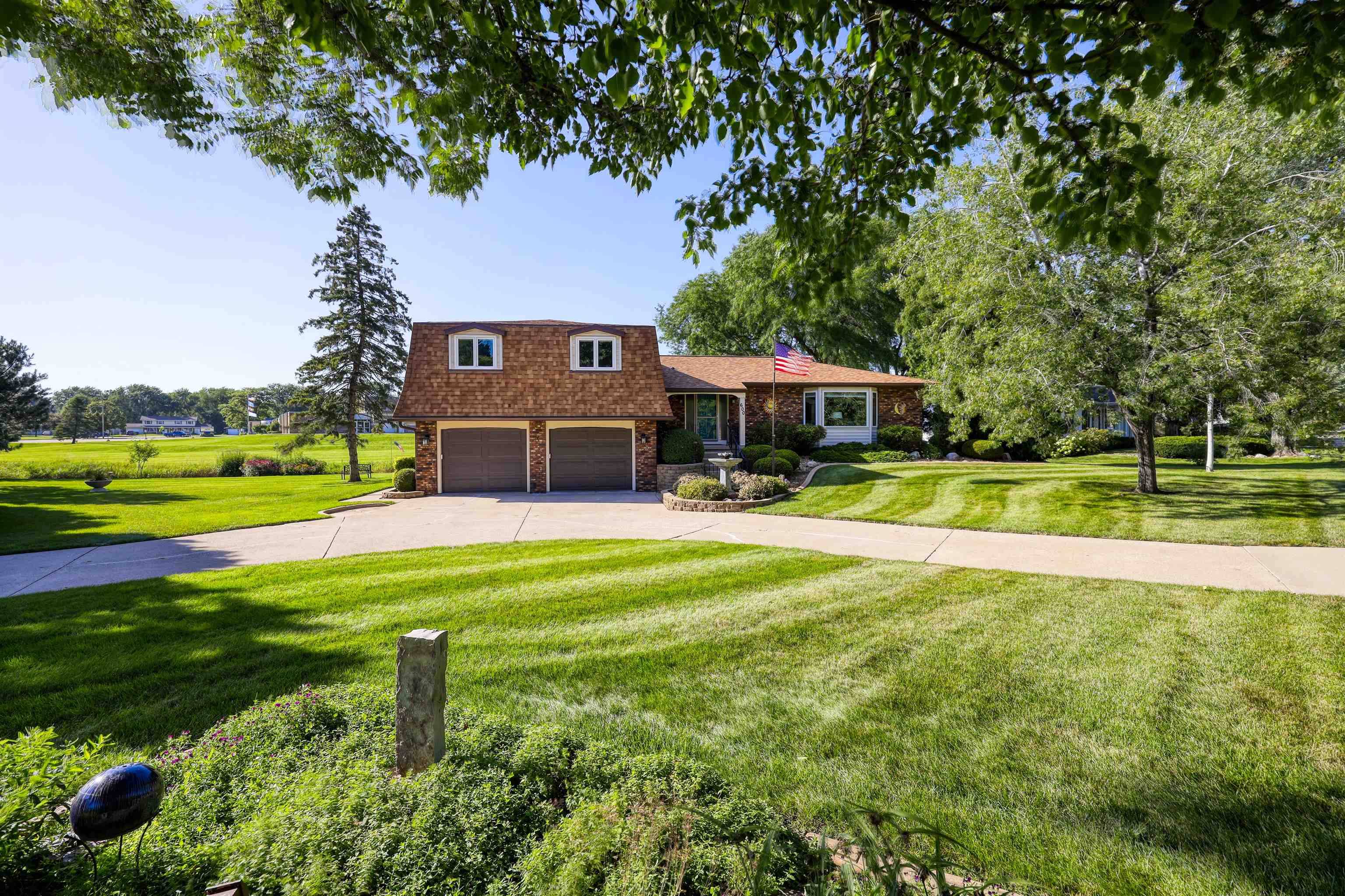 Sun Prairie, WI 53590,600 Woodview Drive