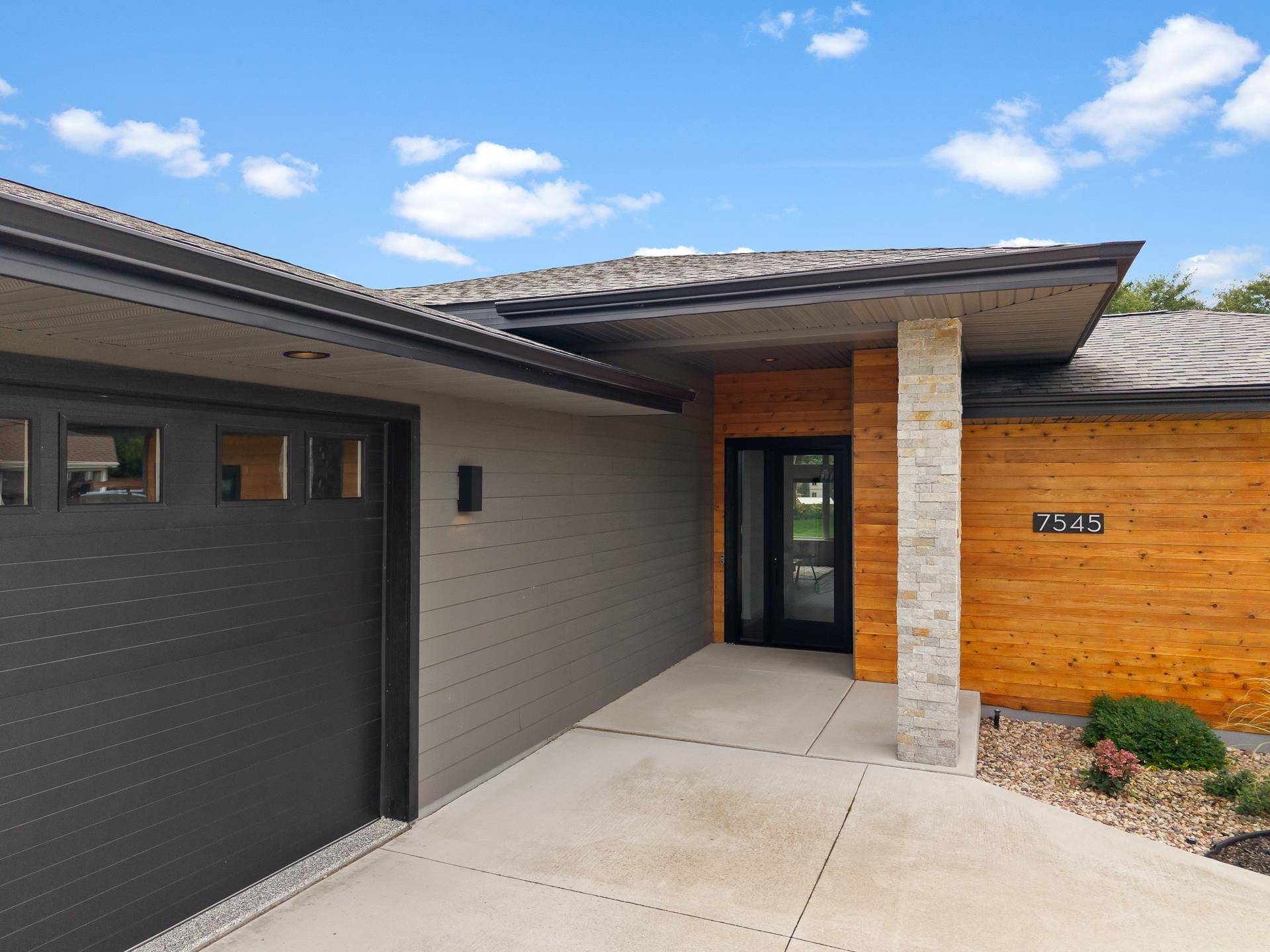 Verona, WI 53593,7545 Tumbledown Trail