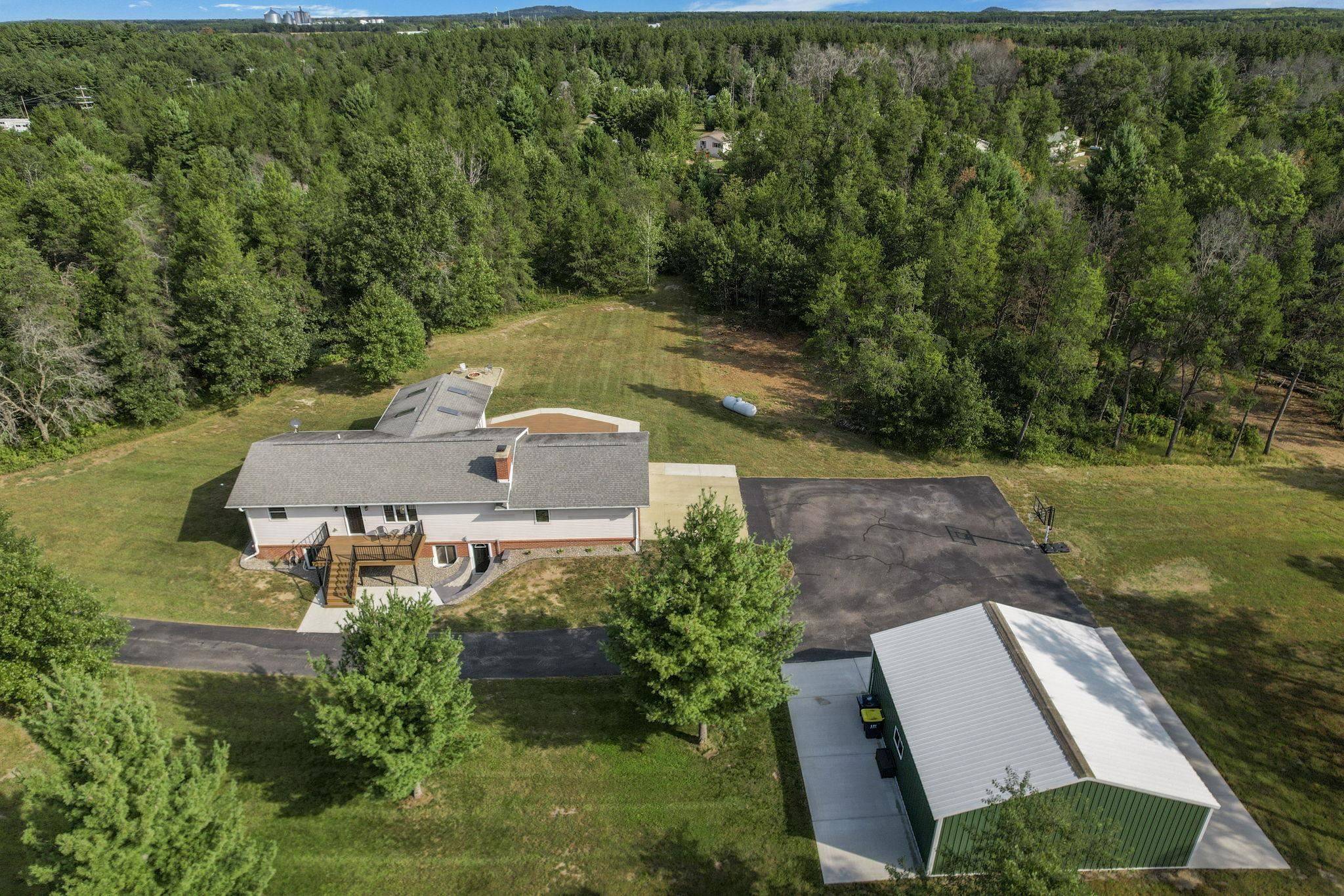 New Lisbon, WI 53950,N8836 Highway 58