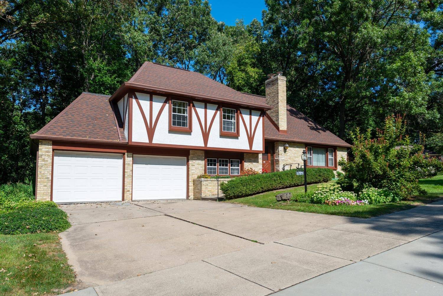 Madison, WI 53705,5802 Julia Street