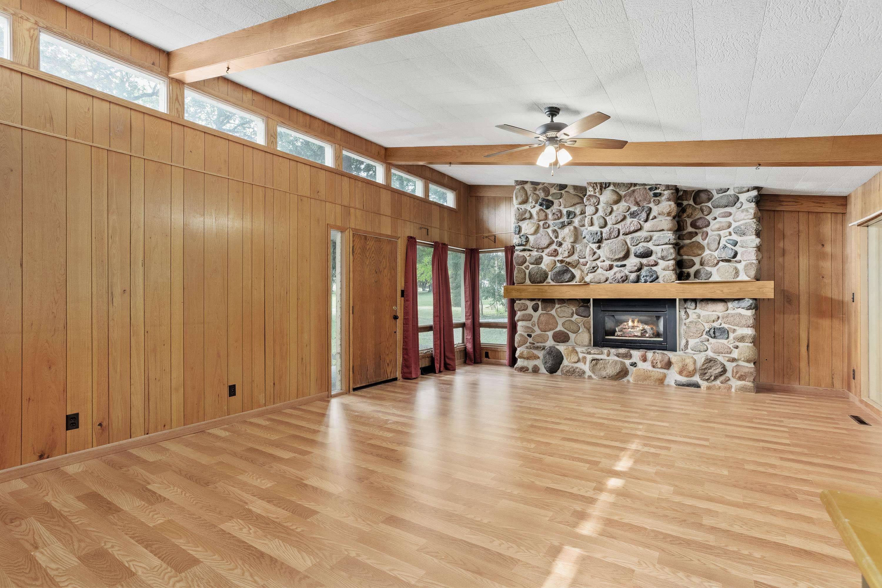 Westfield, WI 53964,N6927 Harris Court