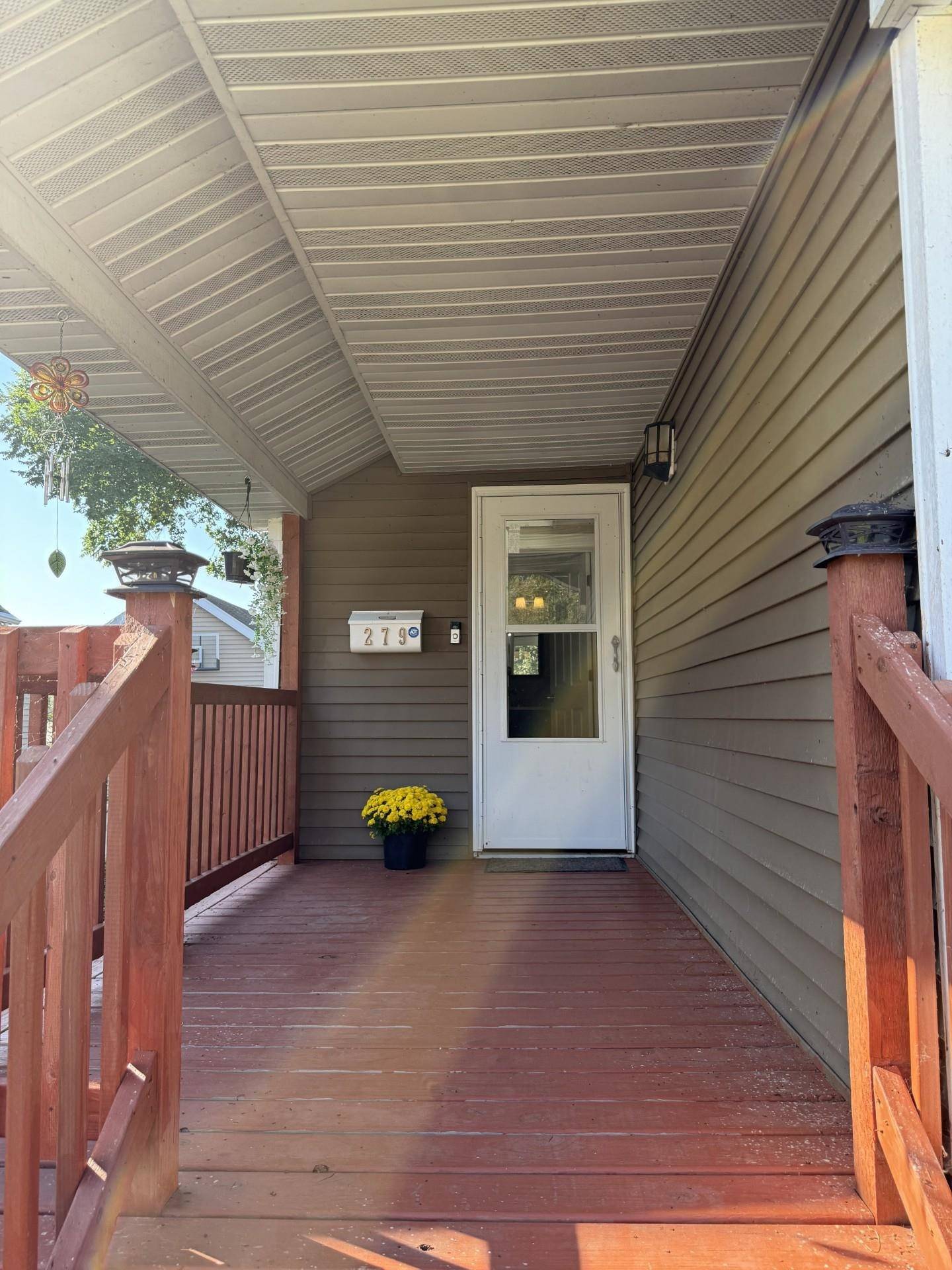 Janesville, WI 53548,279 Rockport Road