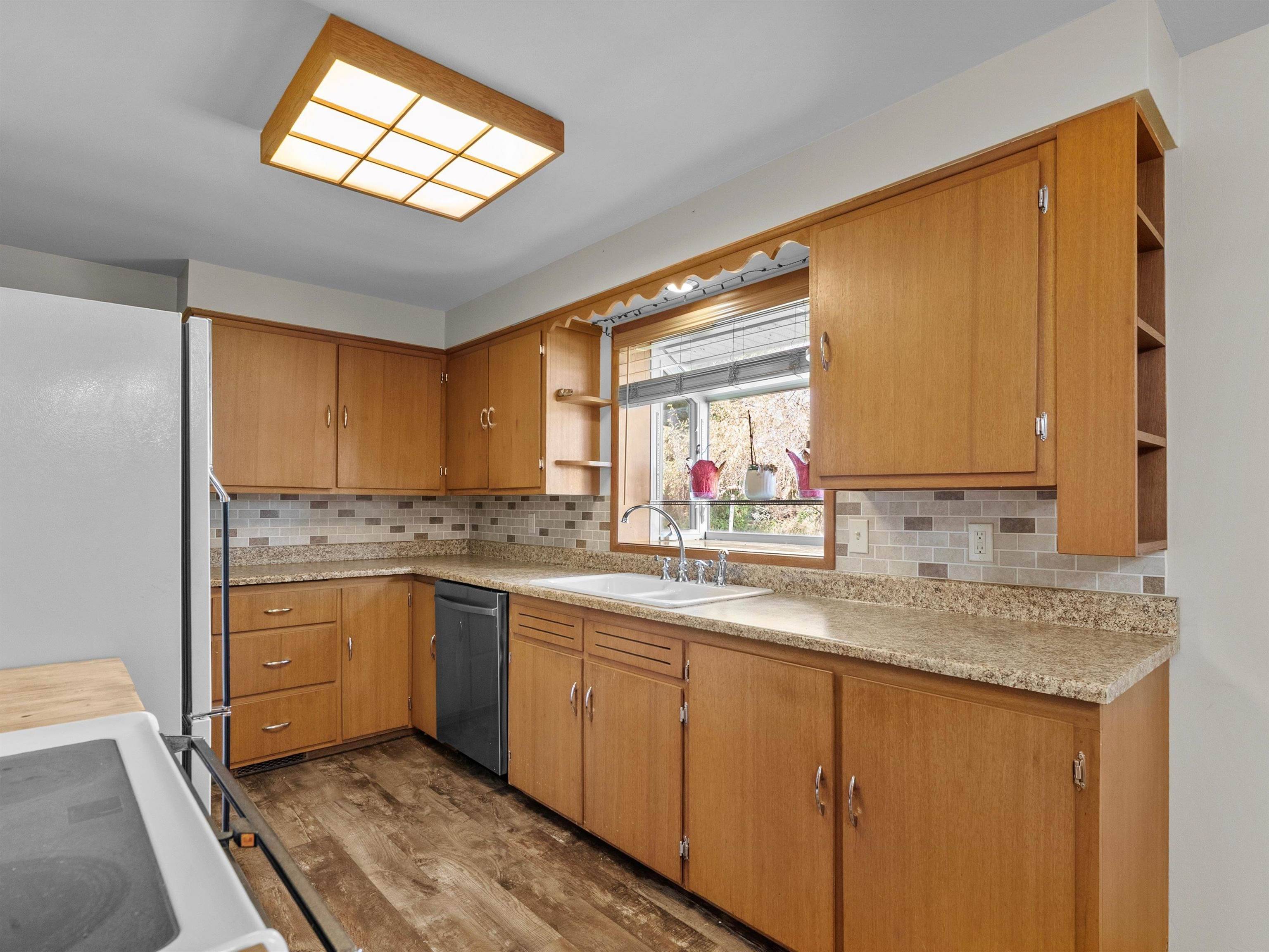 Sheboygan Falls, WI 53085,944 Fond Du Lac Avenue