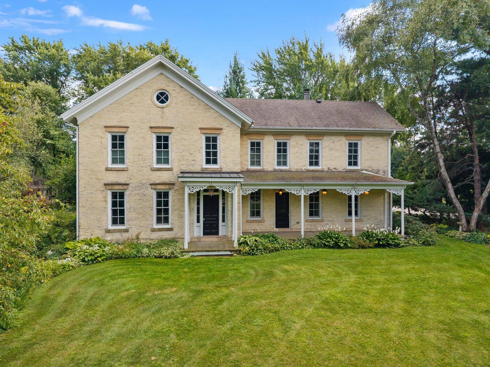 Middleton, WI 53562,8561 Airport Road