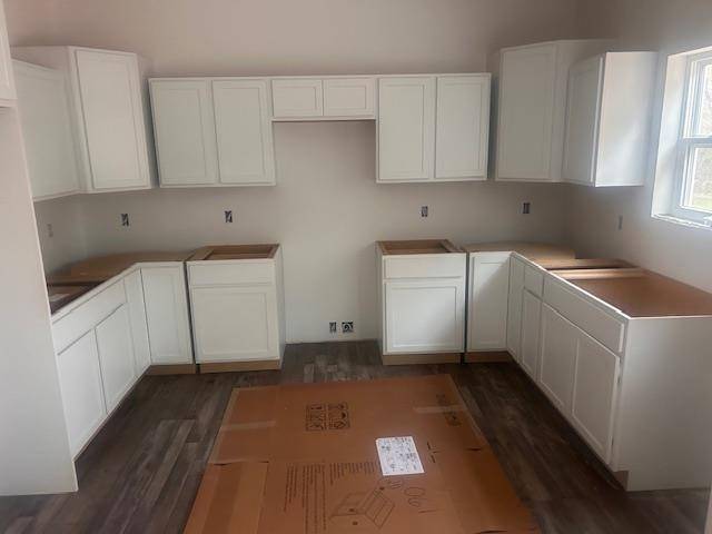 Merrimac, WI 53561,632 Lake View Avenue