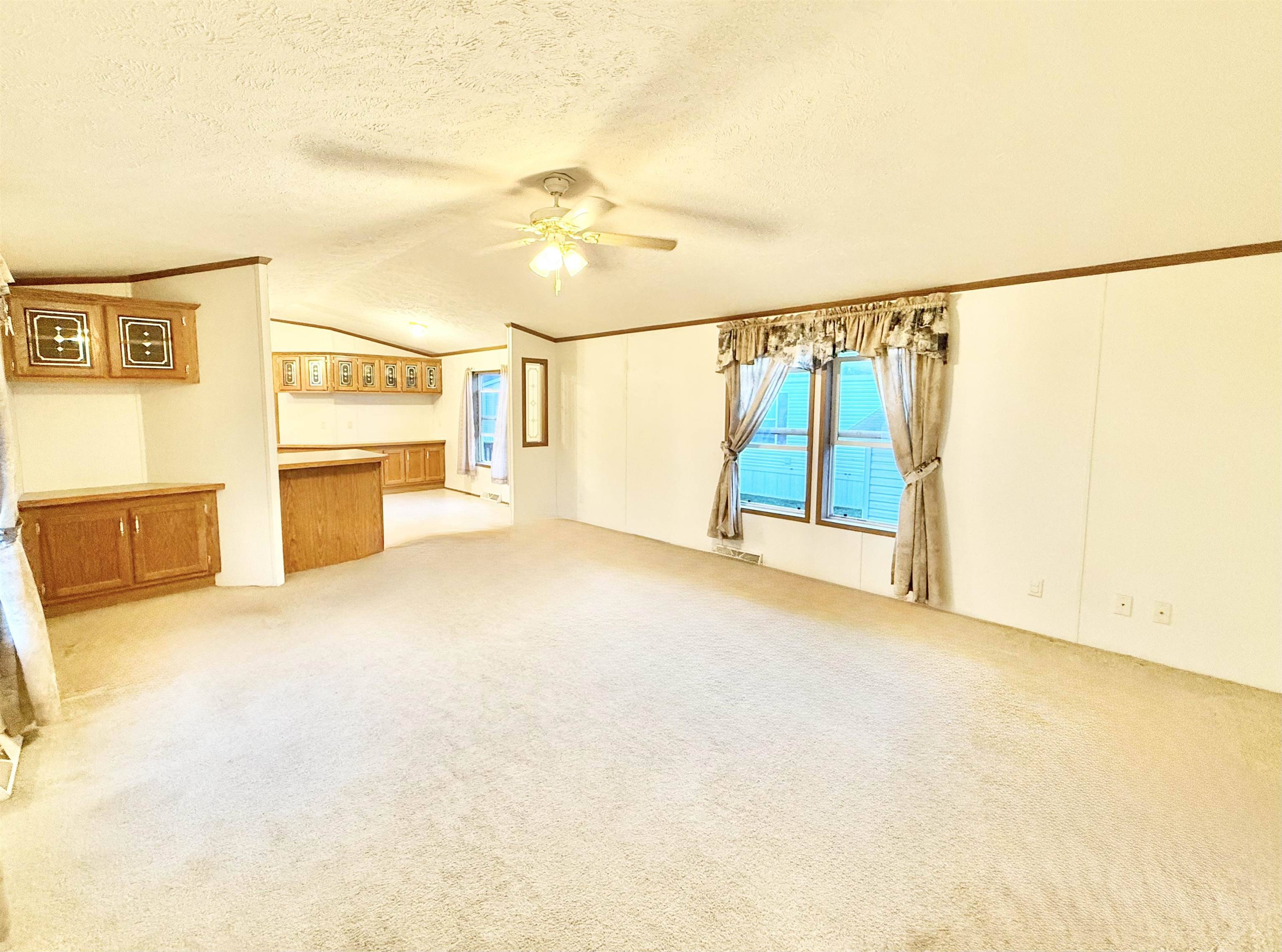 Reedsburg, WI 53959,2701 E Main Street #98