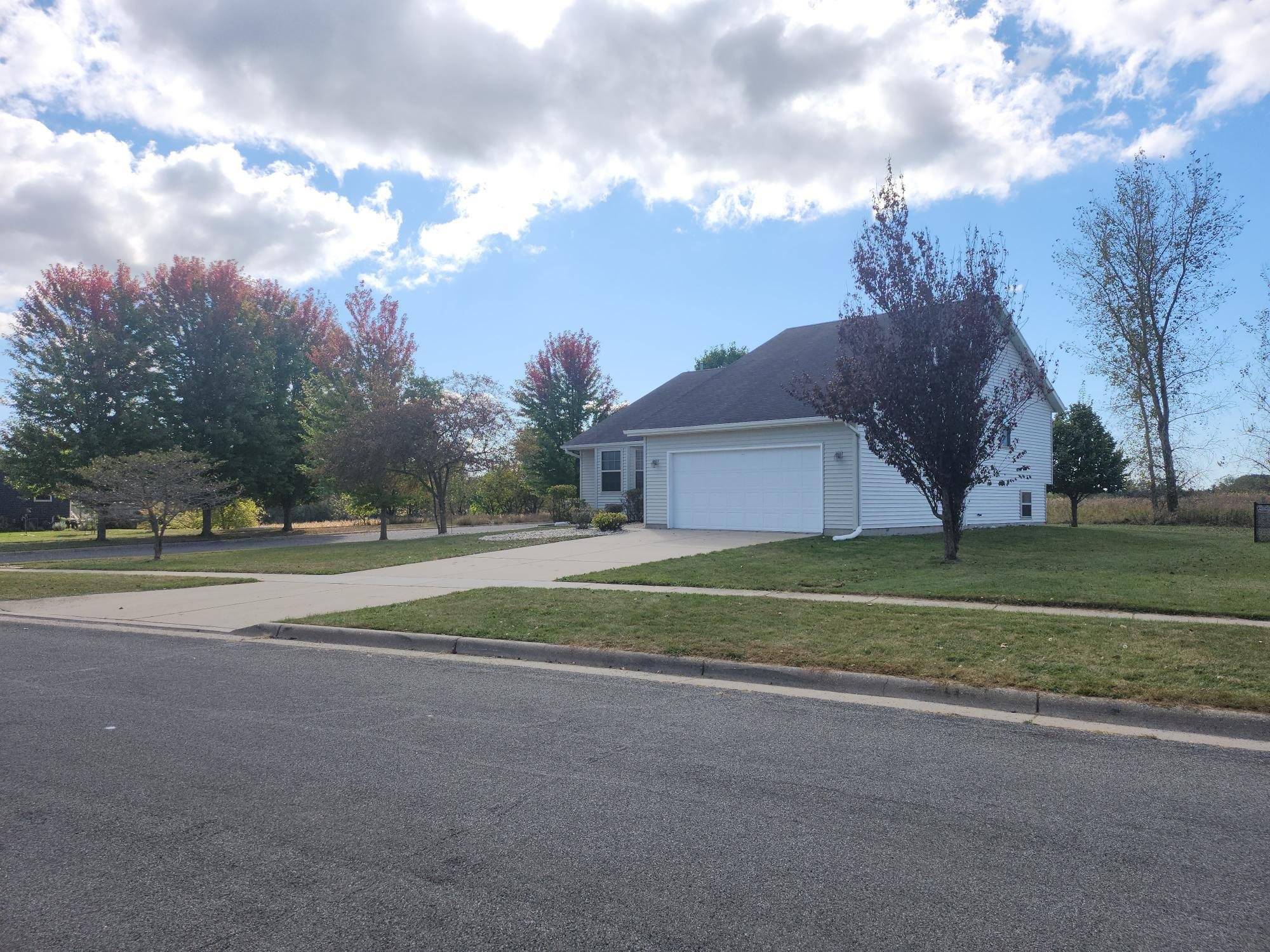 Edgerton, WI 53534,419 Lorraine Drive