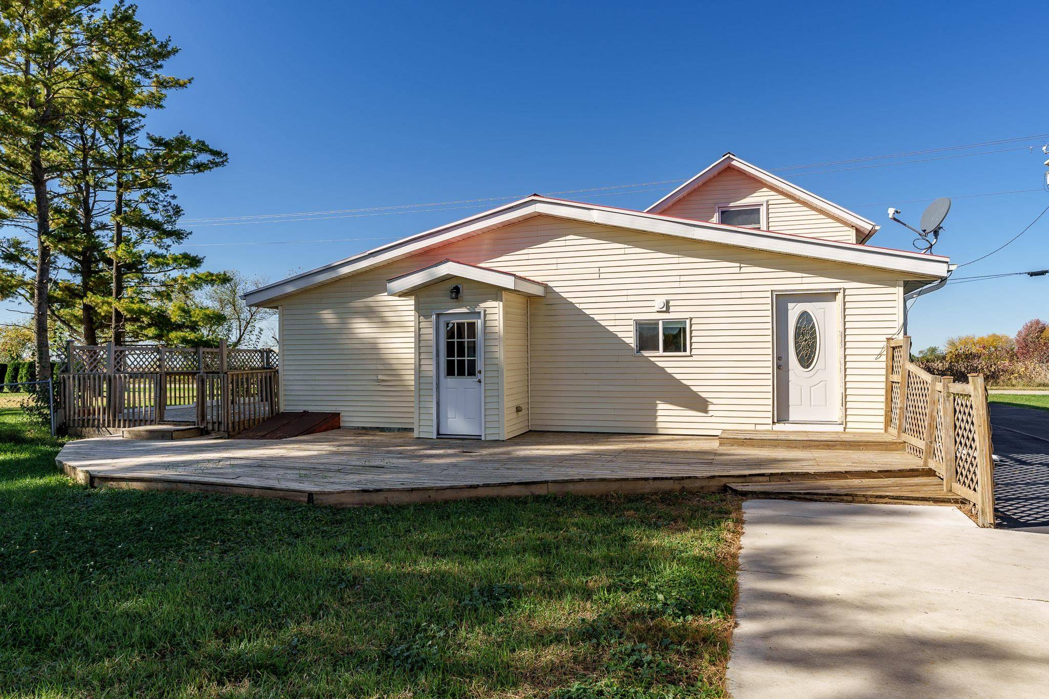 Janesville, WI 53546,2425 S Oakhill Avenue