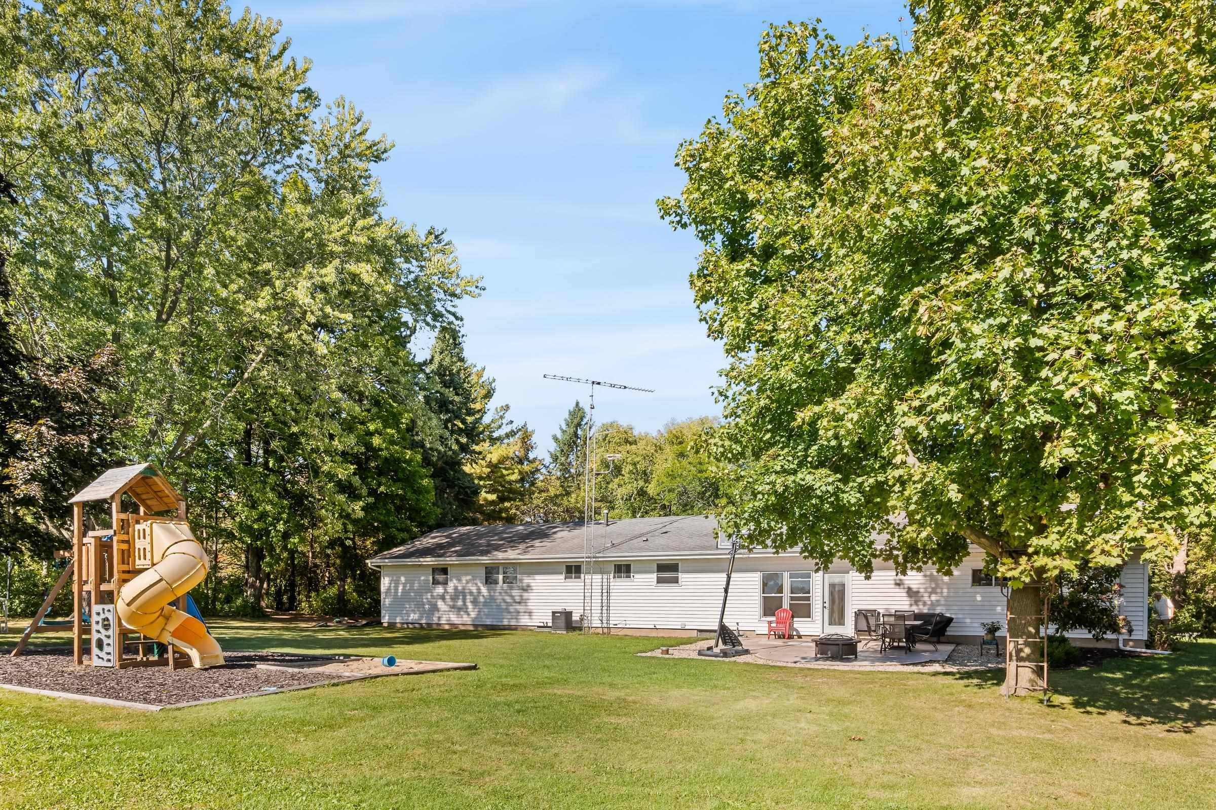 Ripon, WI 54971,W1465 Spring Grove Road