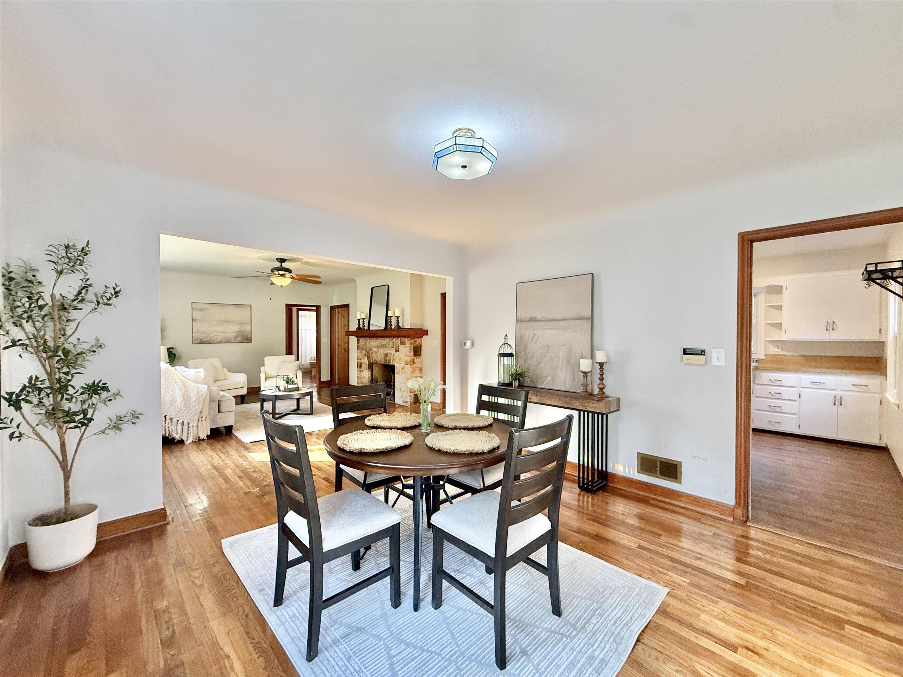 Beloit, WI 53511,9406 S Creek Road