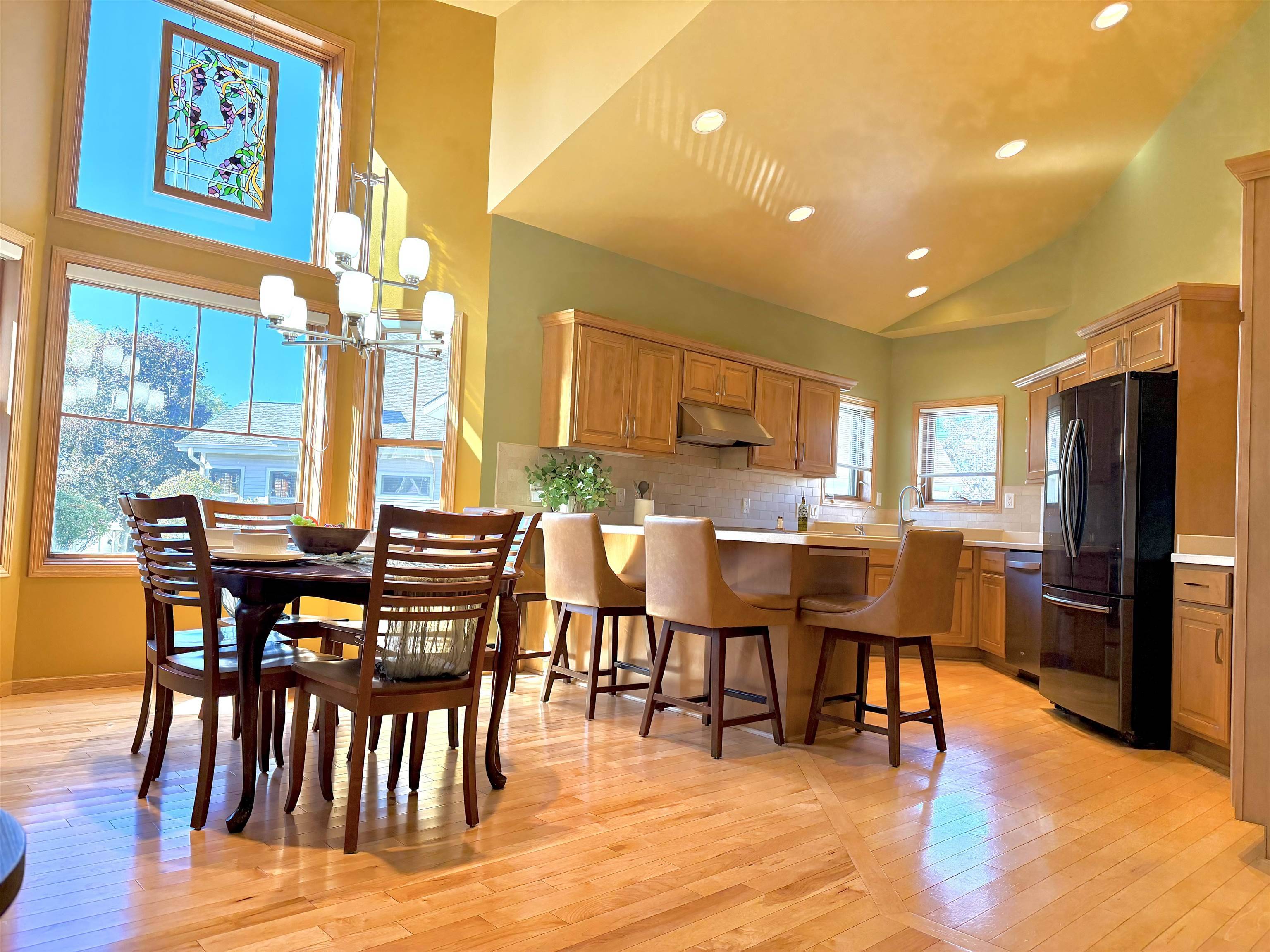 Middleton, WI 53562,1030 Rooster Run