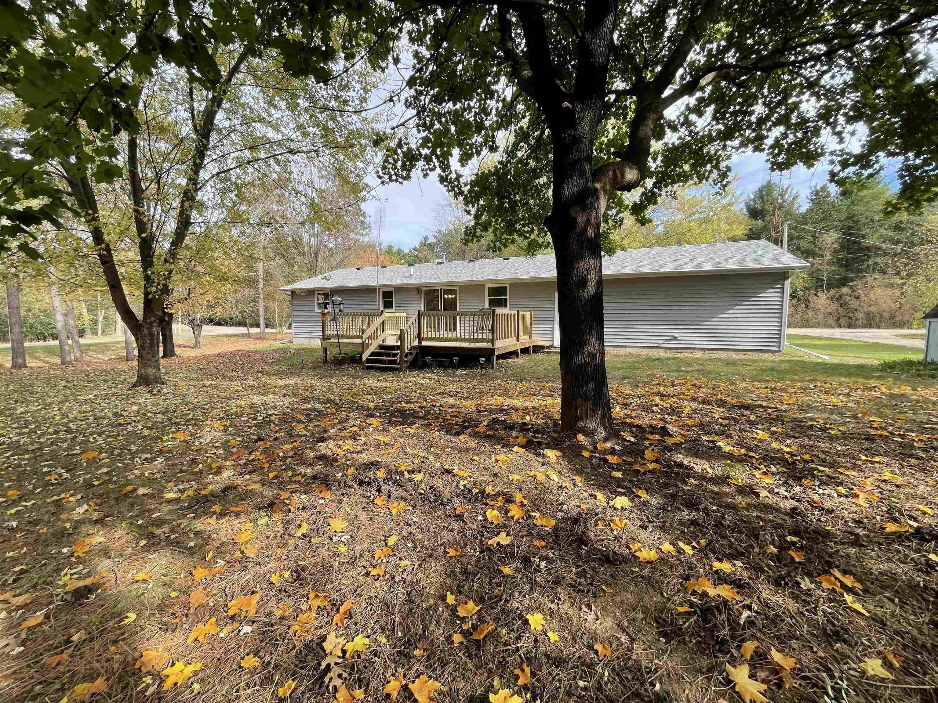 Waupaca, WI 54981,N2089 Shadow Road