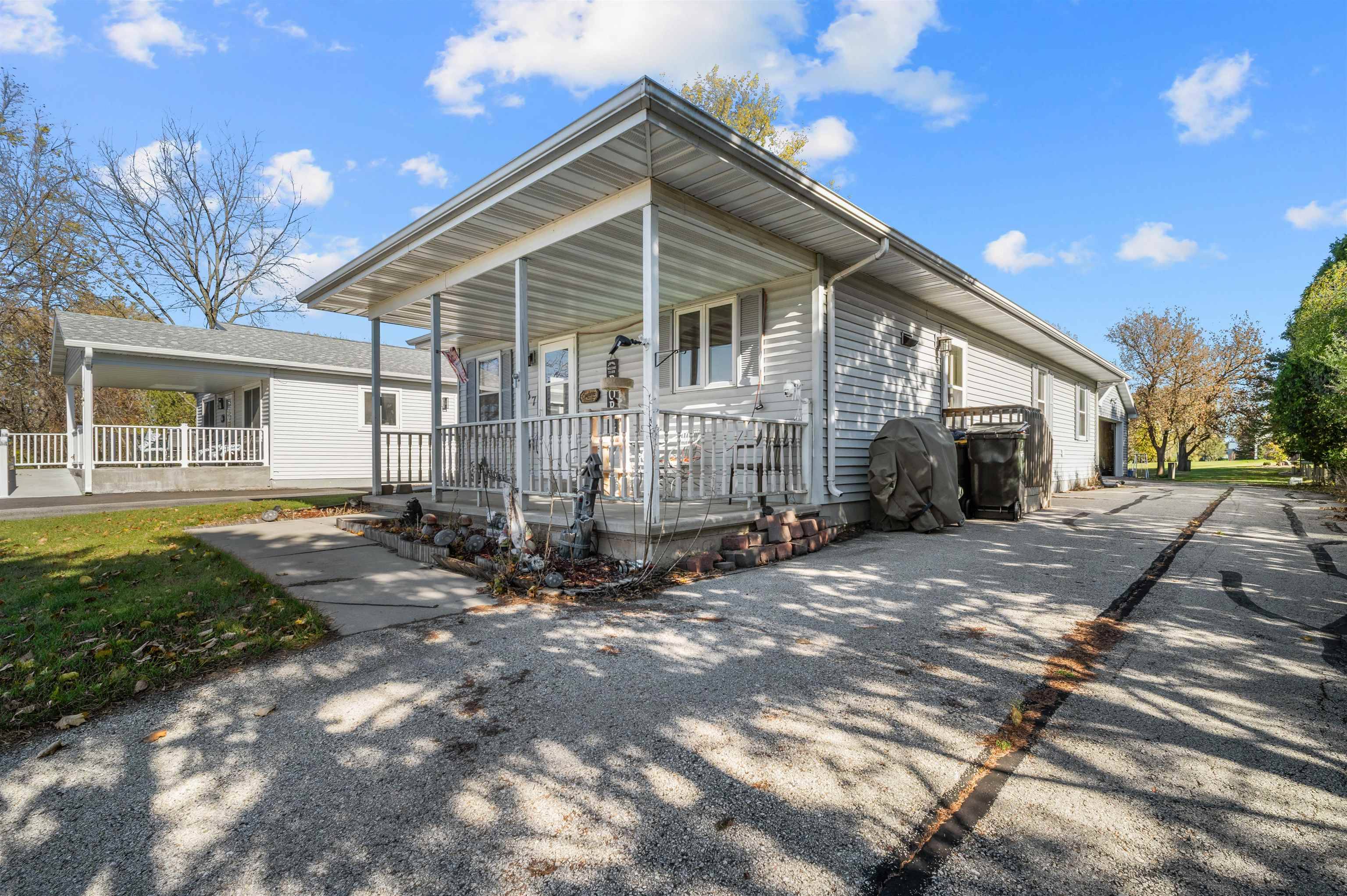 Fond Du Lac, WI 54935,137 Prairie Road