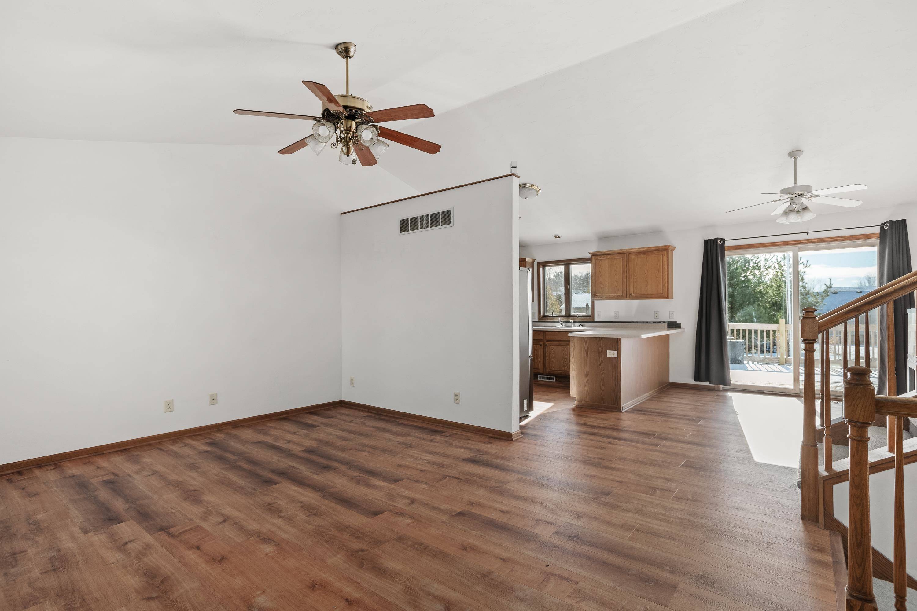 Whitewater, WI 53190,1261 Peninsula Lane