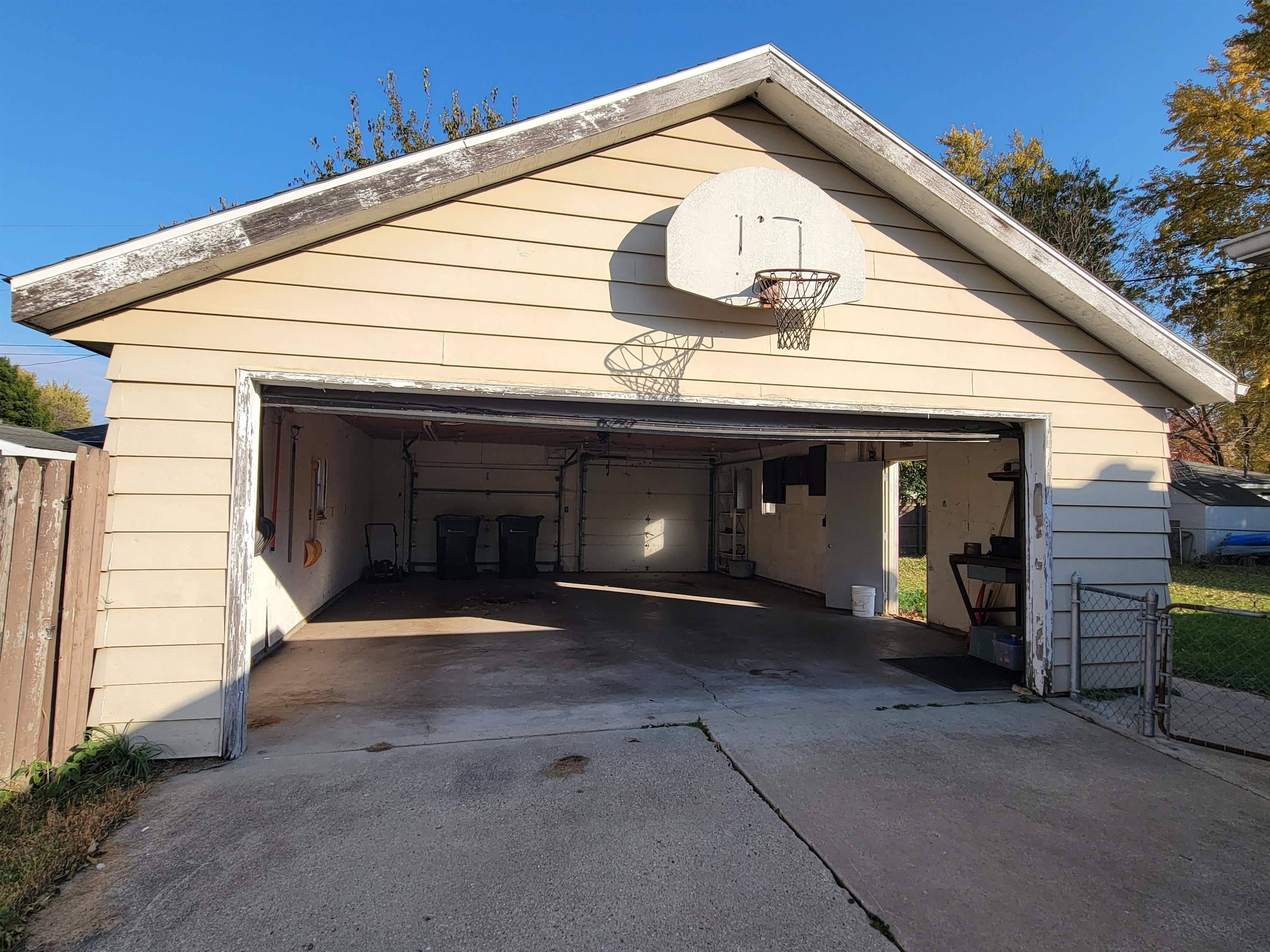 Janesville, WI 53546,2205 S Palm Street