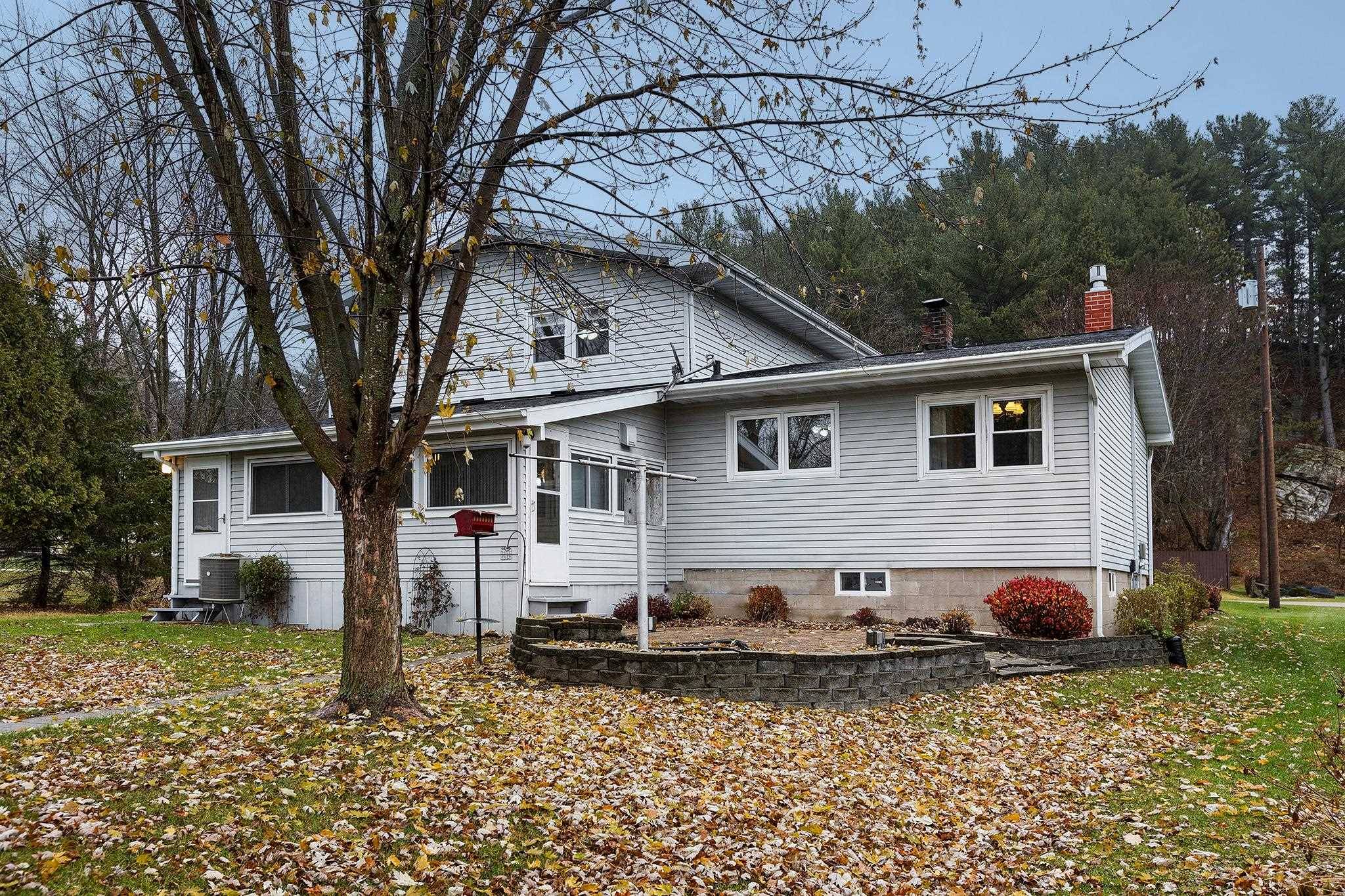 Wonewoc, WI 53968,202 Wisconsin Street