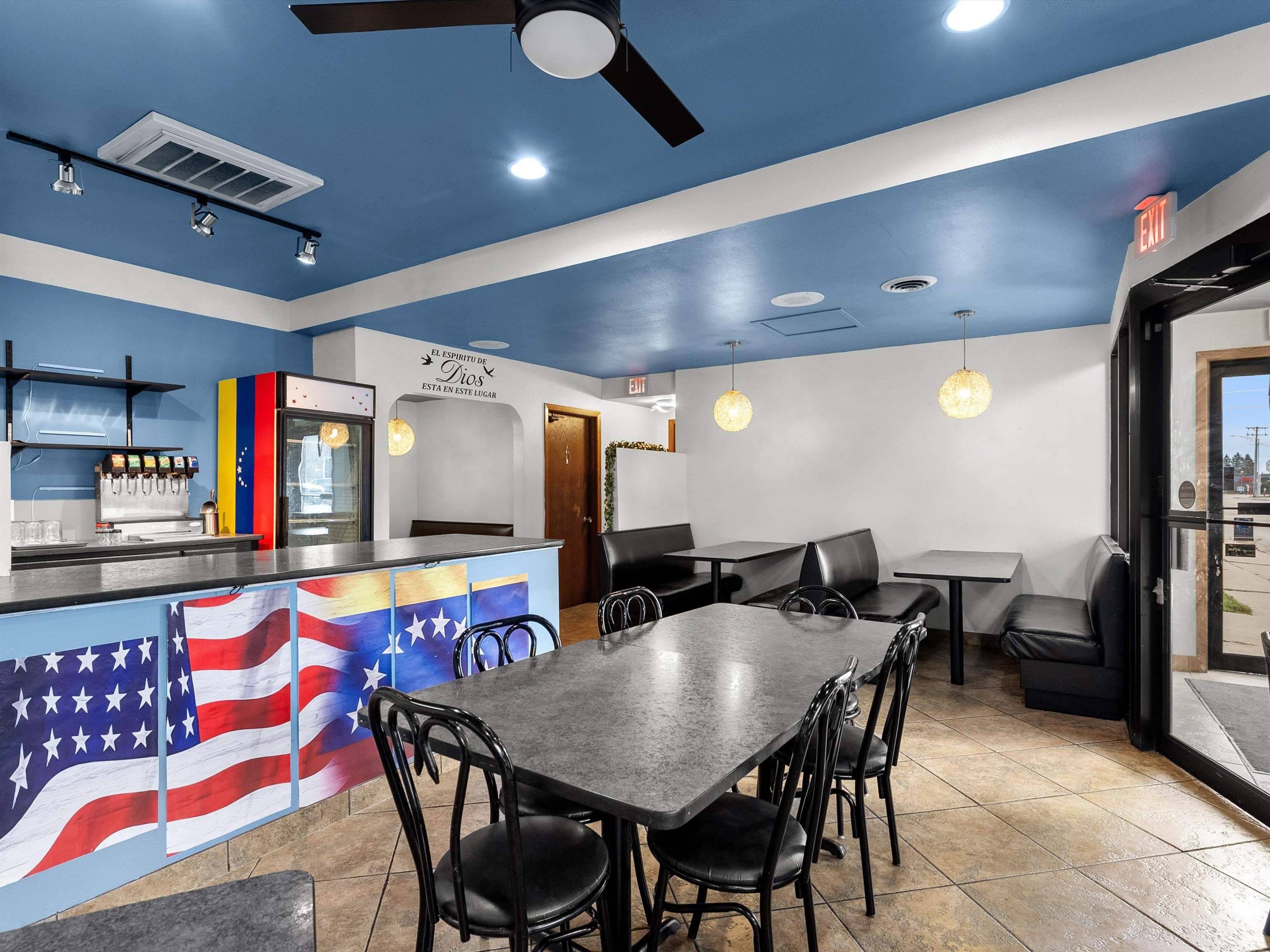 Sheboygan, WI 53081,1733-1735 Calumet Drive