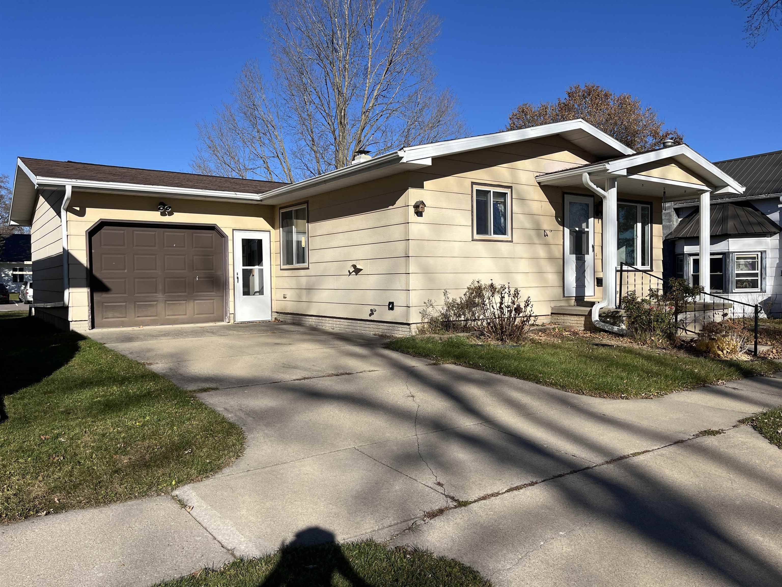 Hillsboro, WI 54634,1027 Prairie Avenue